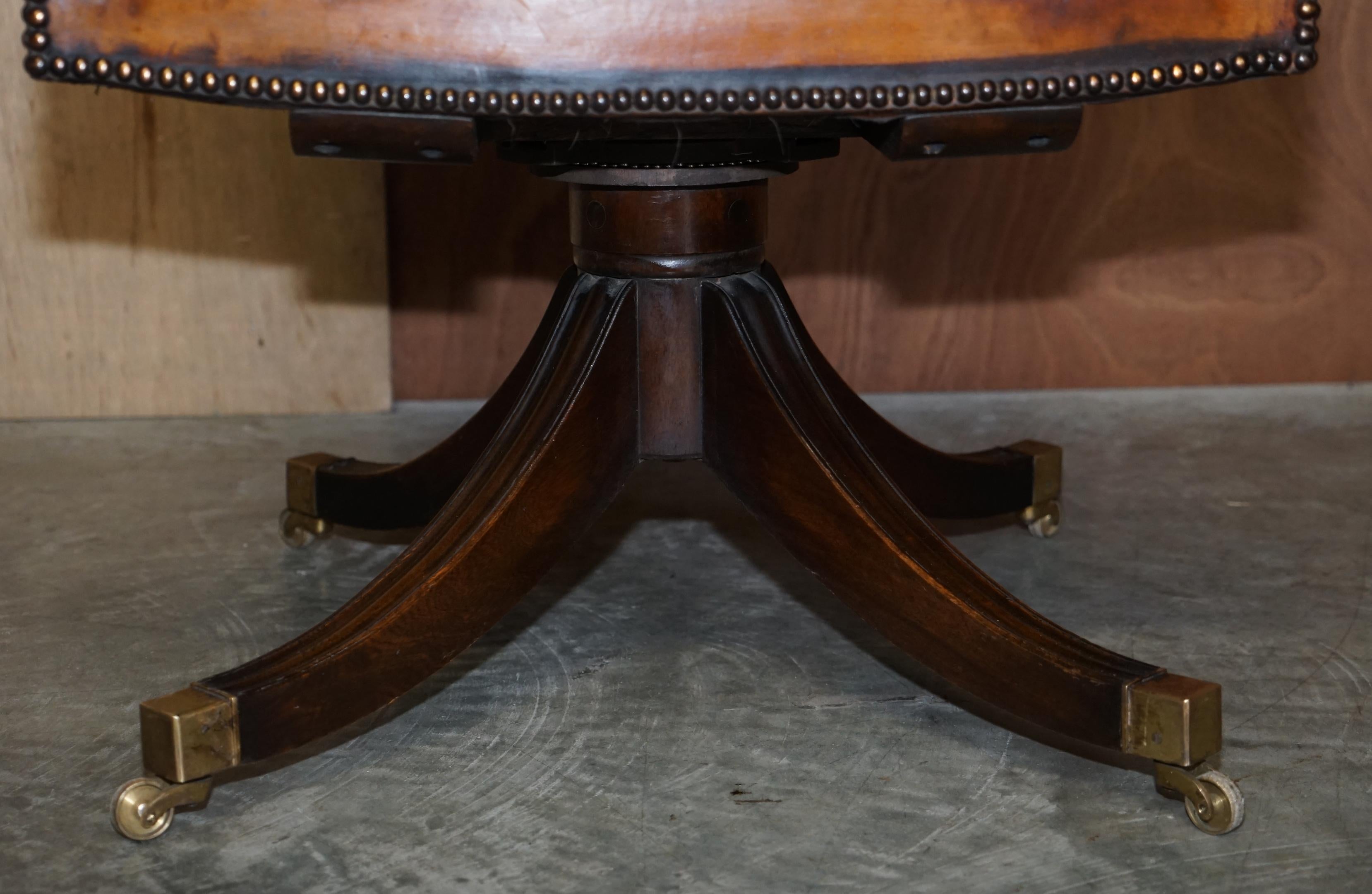 Stunning Vintage Restored Brown Leather Oak Framed Captains Directors Armchair For Sale 4