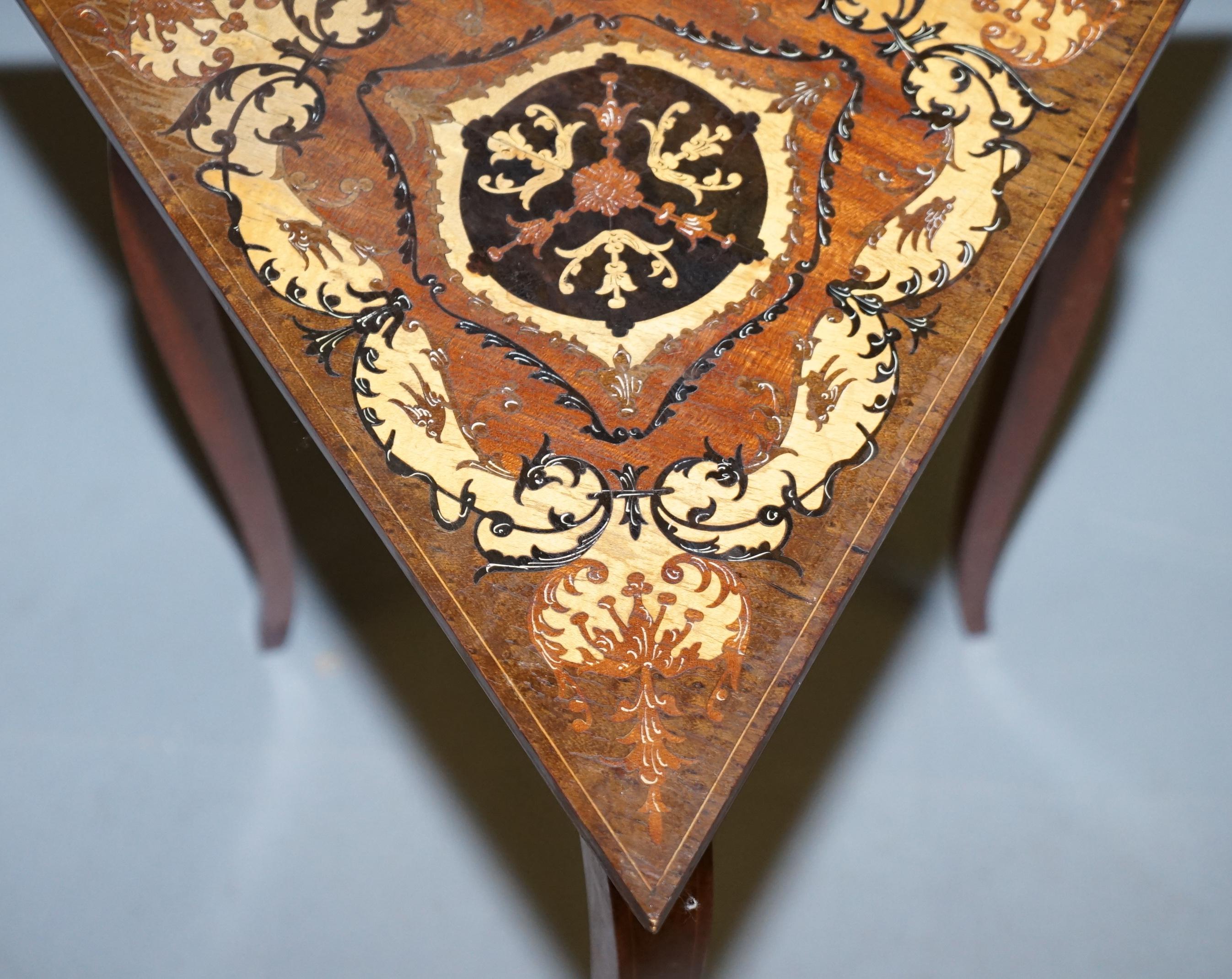 Modern Stunning Vintage Reuge Triangle Musical Side Table Marquetry Inlaid Ornate