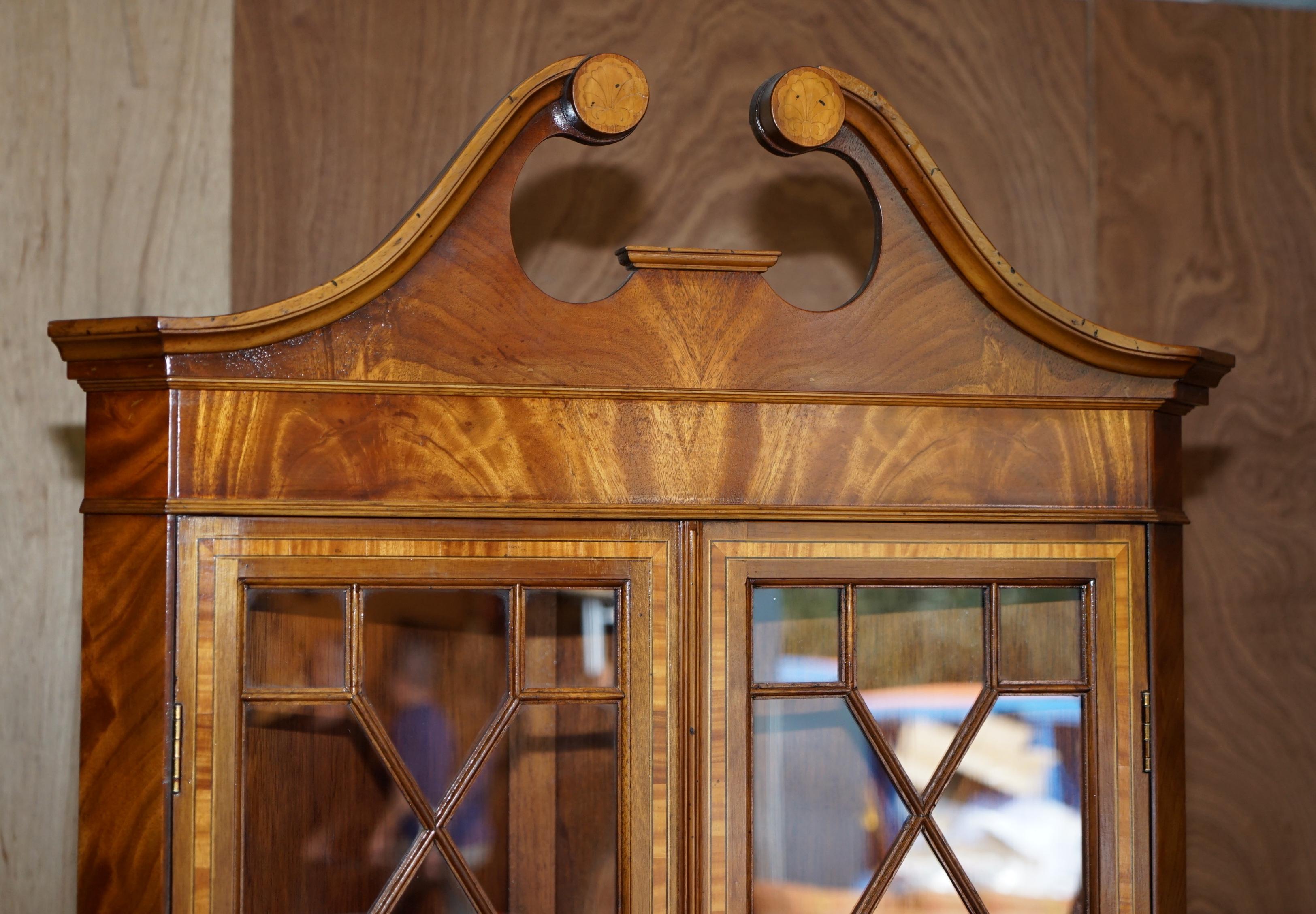 20th Century Stunning Vintage Sheraton Revival Astral Glazed Inlaid Corner Bookcase Cabinet