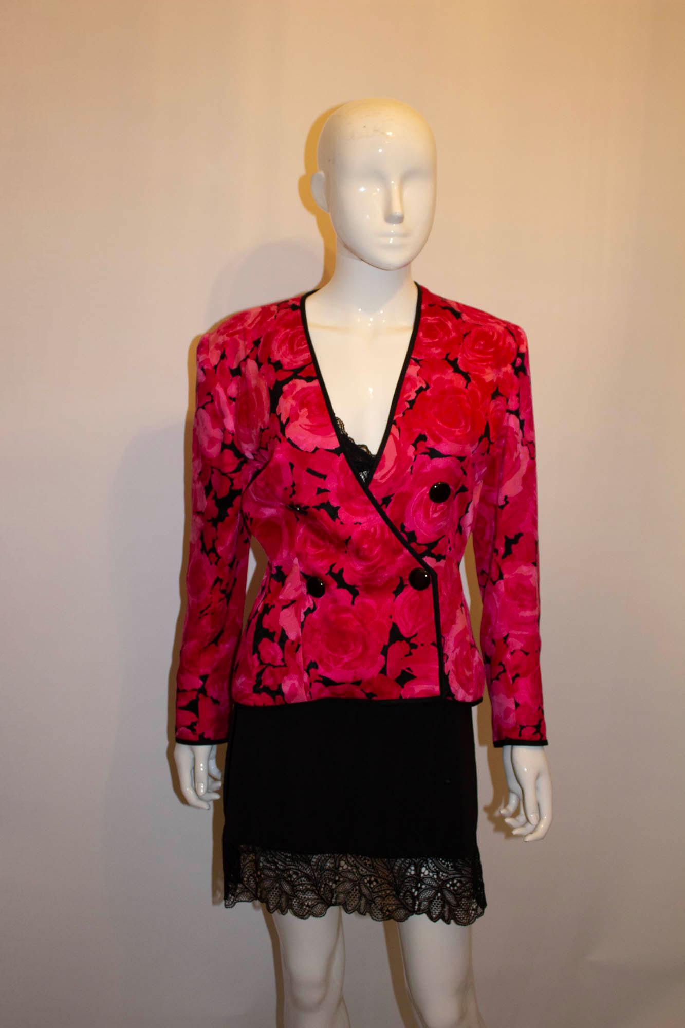 Stunning vintage silk jacket by Andrea Odicini In Good Condition For Sale In London, GB