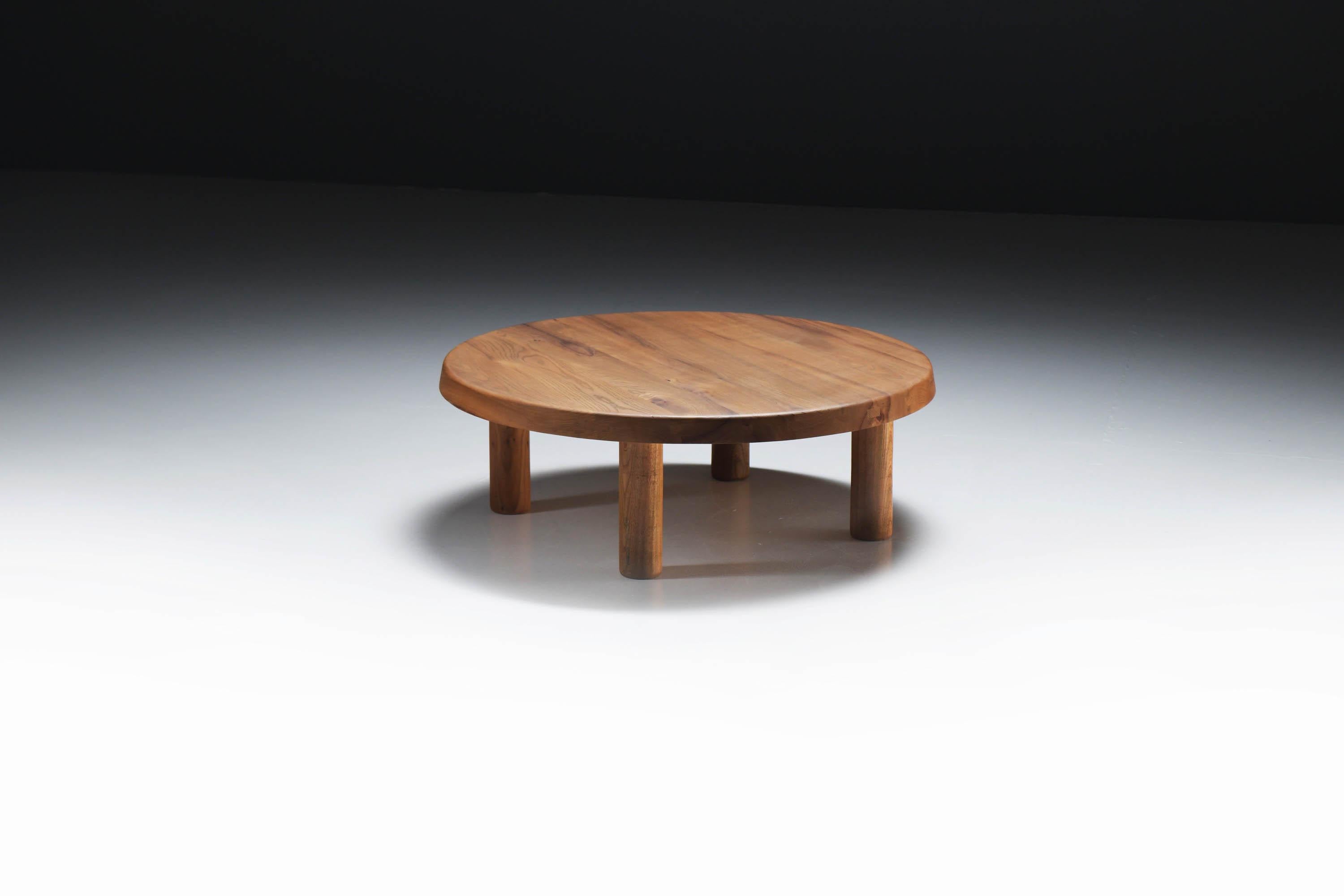 Atemberaubender Vintage-Couchtisch T02M aus ELM-Holz von Pierre Chapo – Frankreich im Zustand „Gut“ im Angebot in Buggenhout, Oost-Vlaanderen