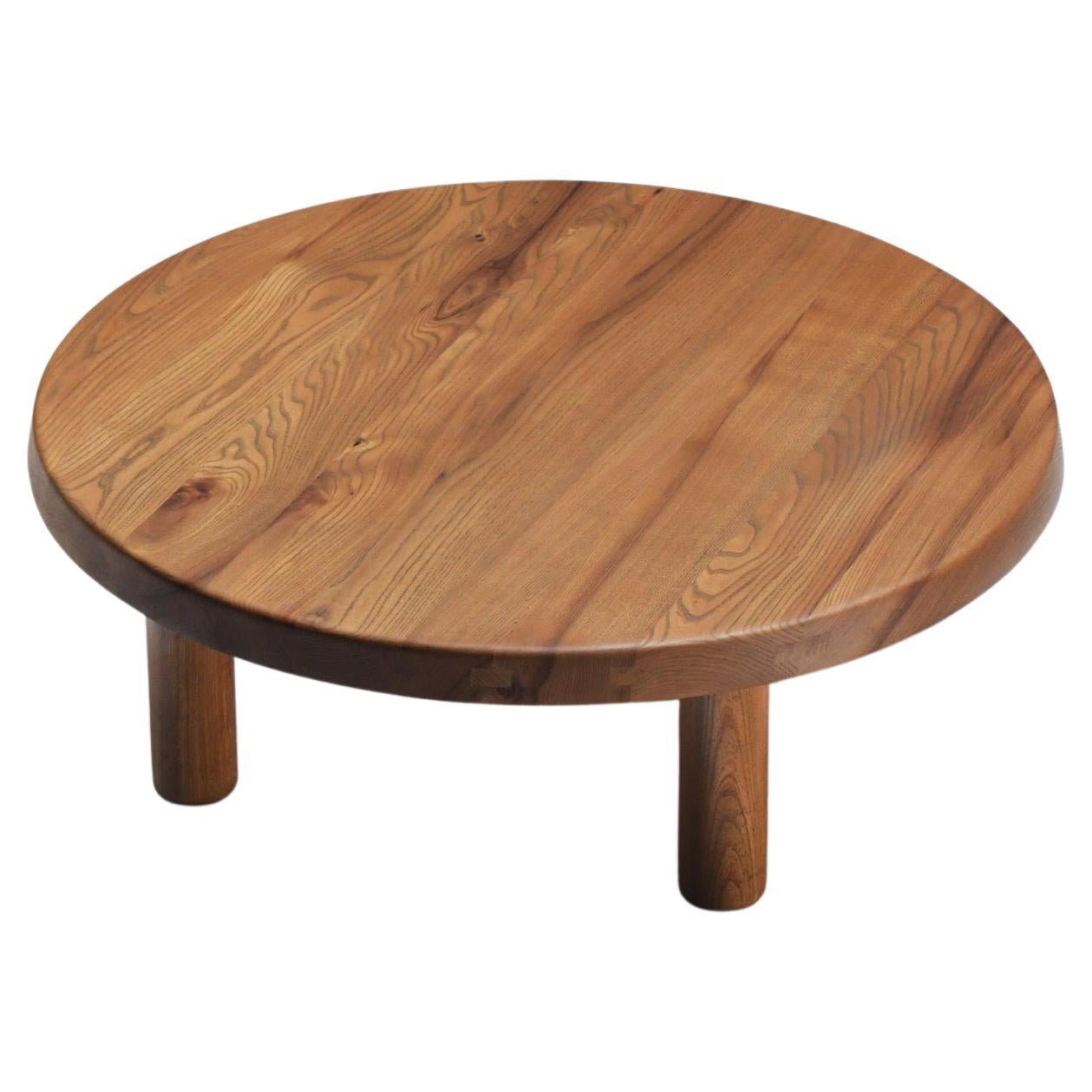 Stunning vintage T02M coffee table in ELM wood by Pierre Chapo - France
