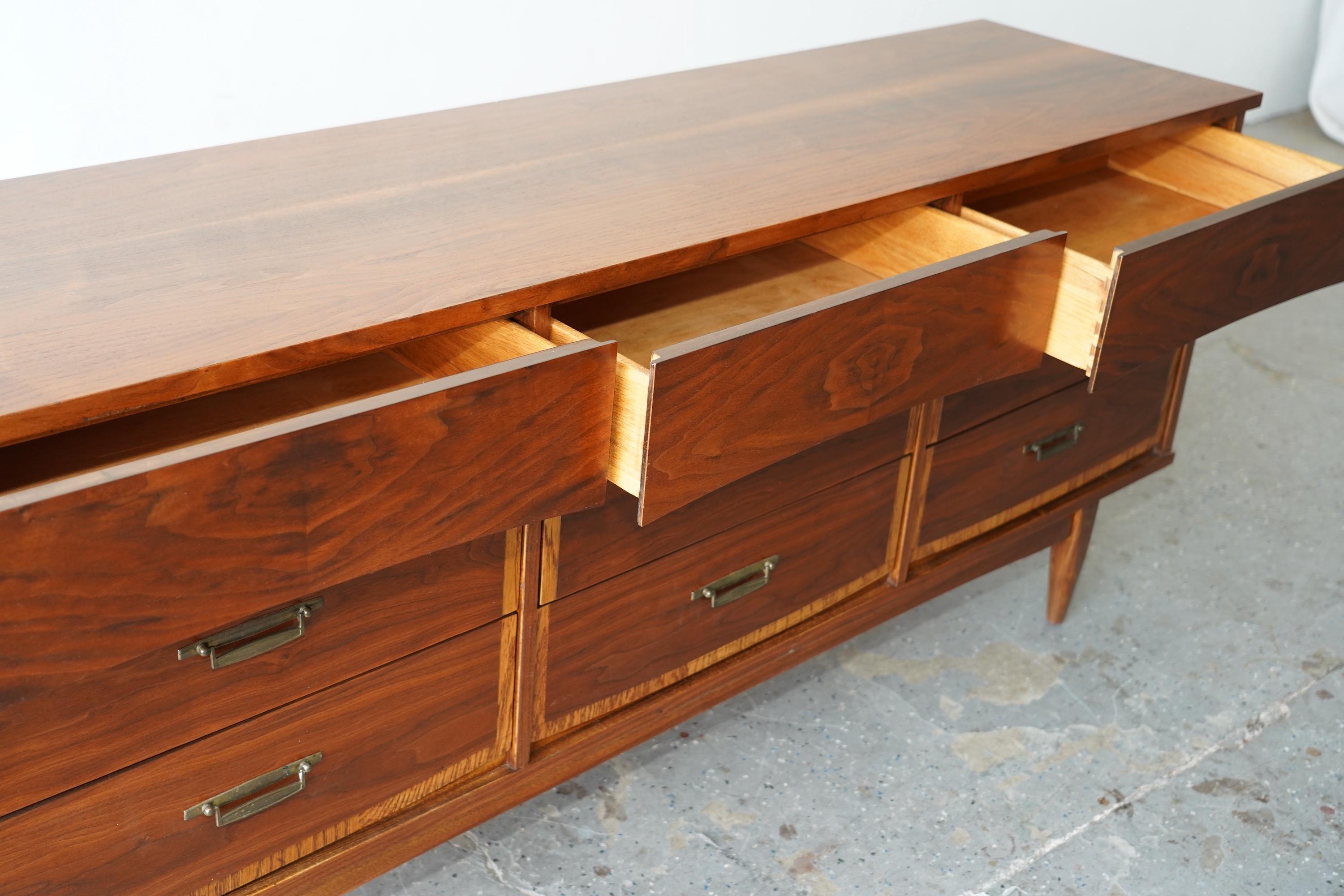 American Stunning Vintage Two-Tone  Mid-Century Modern Walnut Dresser For Sale