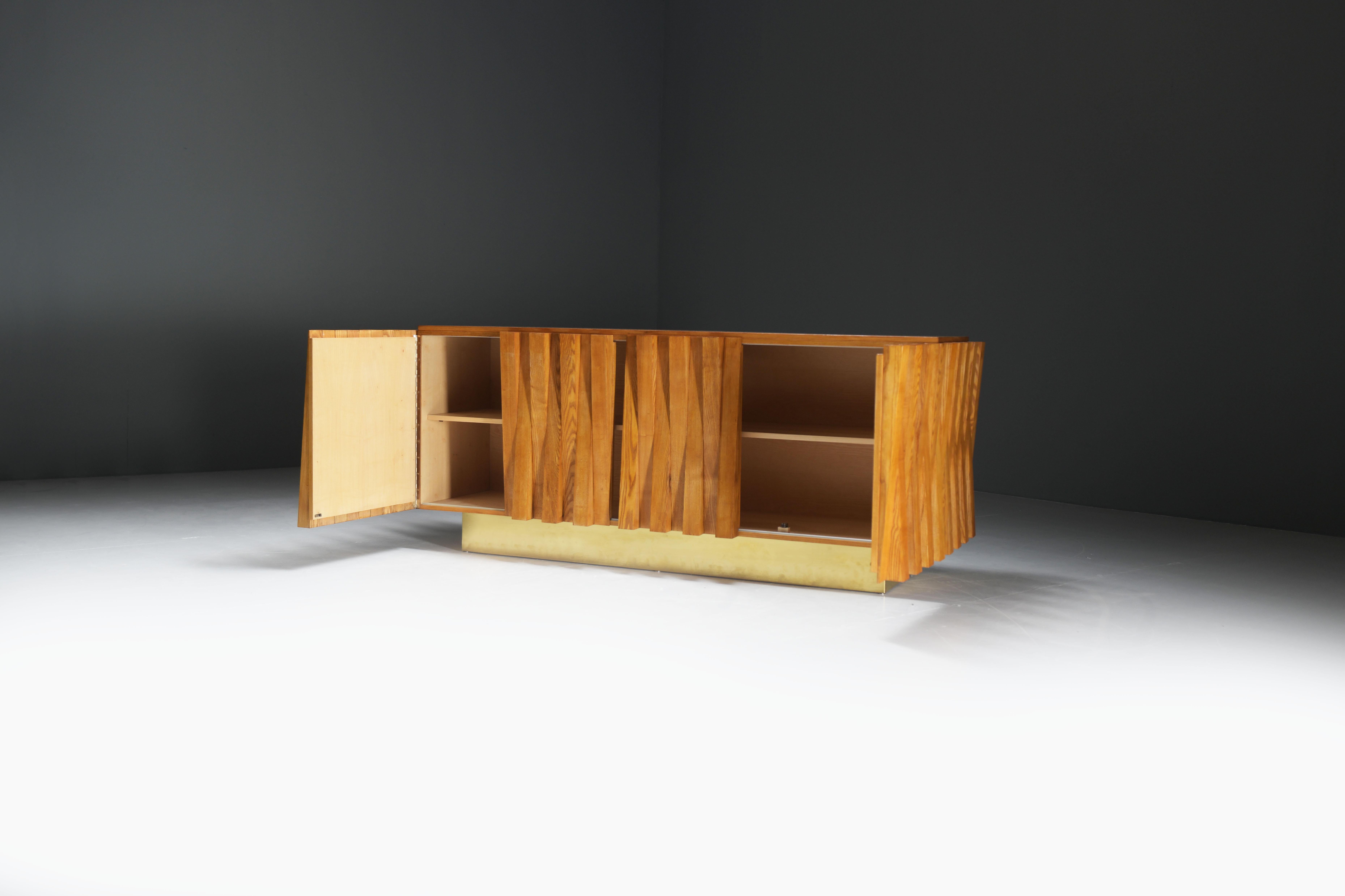 Superbe buffet en bois vintage de L.A. Studi Italie en vente 7
