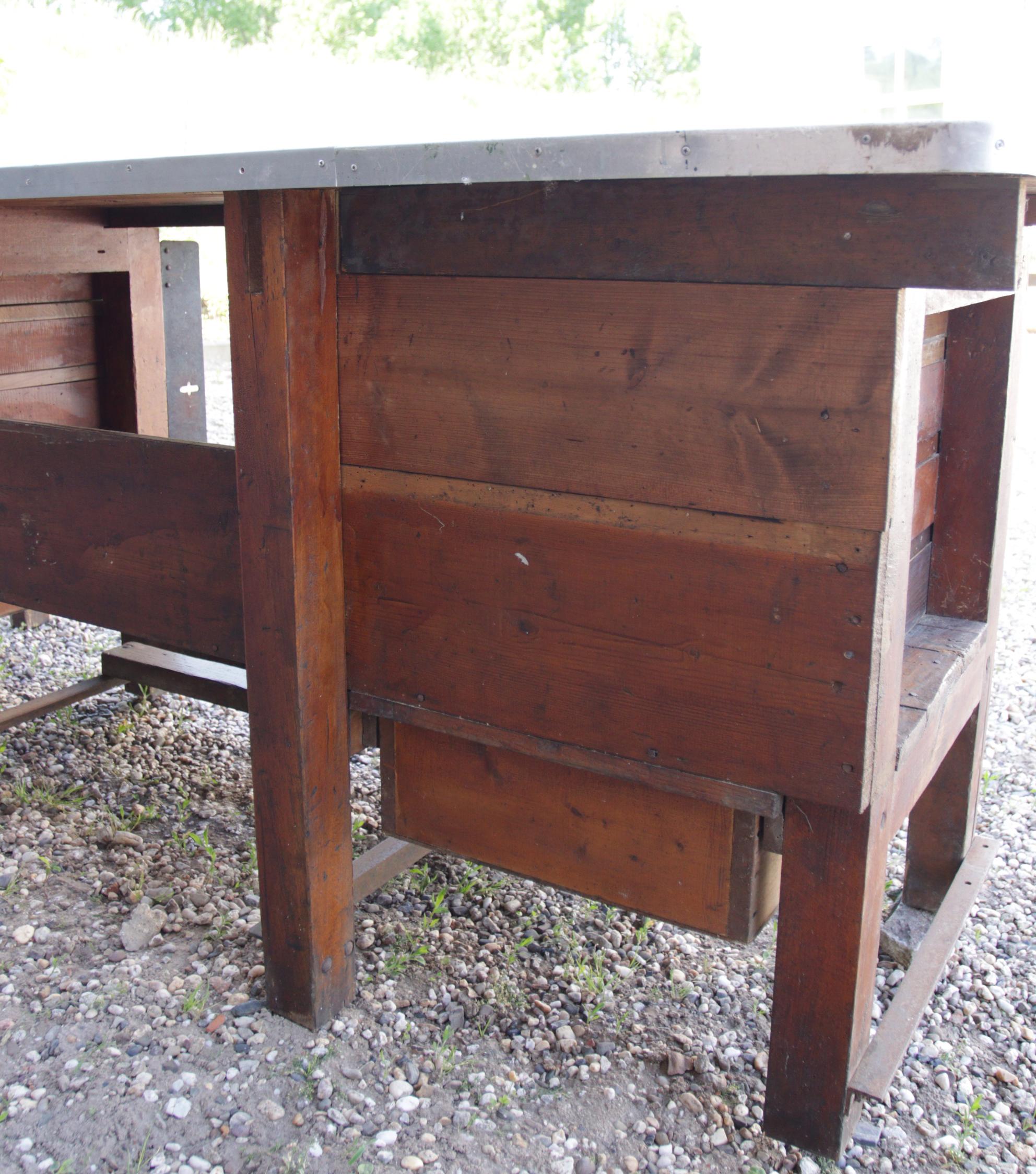 Stunning Vintage Work Table, Workbench with 10 Lockable Drawers 11