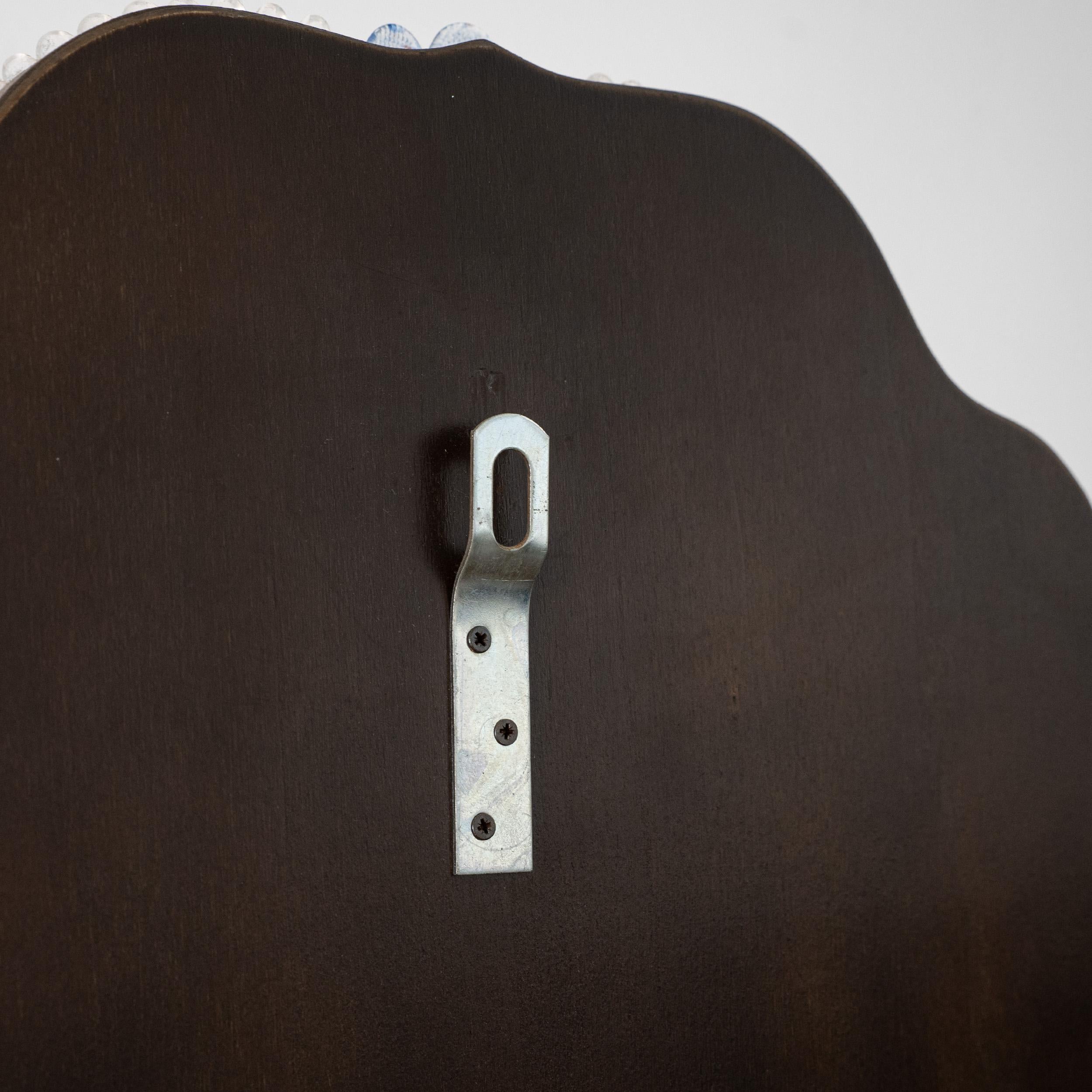 Superbe miroir vénitien mural en verre de Murano, transparent et détails de fleurs bleues en vente 5