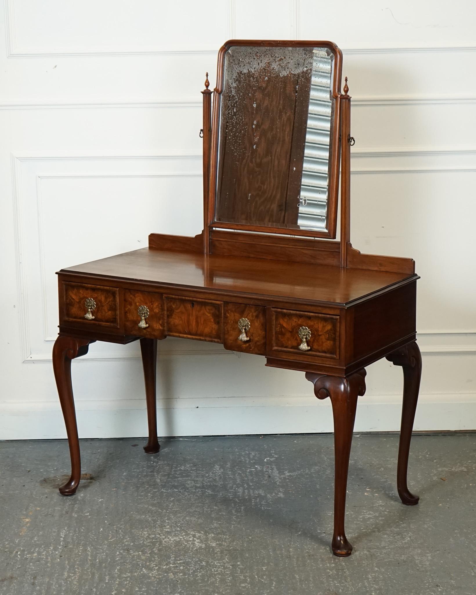 

We are delighted to offer for sale this Stunning Waring & Gillow Burr Walnut Dressing Table.

This would exude luxury and sophistication in any bedroom setting. This exquisite piece of furniture would be meticulously crafted with attention to