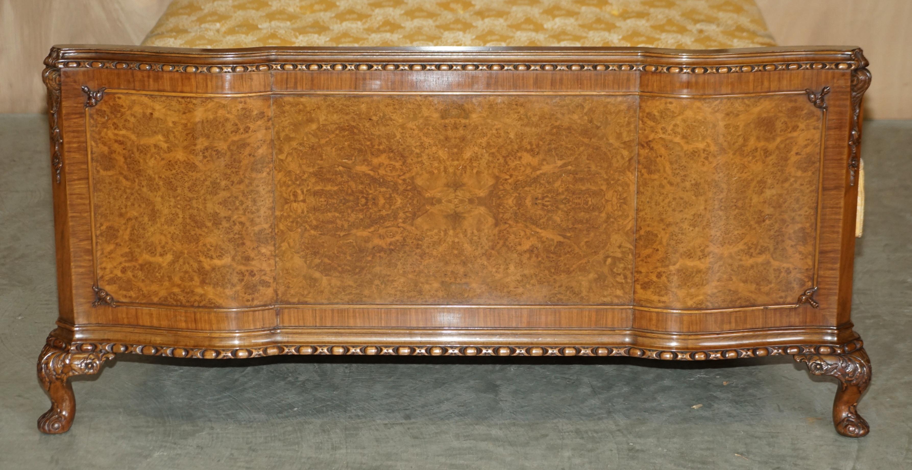 impresionante waring & gillow harrods londres ciraca años 50 cama de madera de nogal de arce Moderno de mediados de siglo en venta
