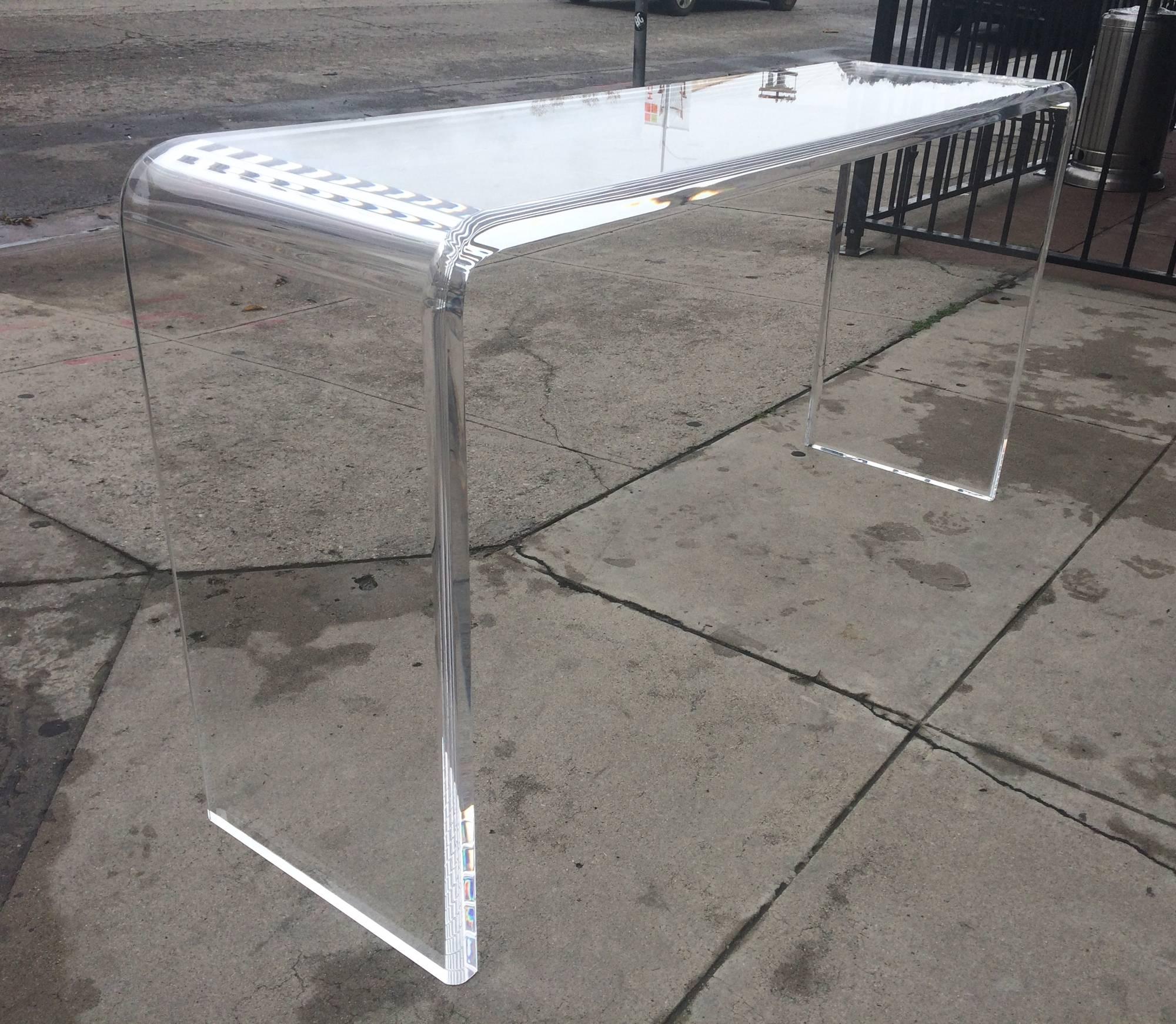 Hand-Crafted Stunning Waterfall Console in Lucite by Amparo Calderón Tápia, Signed For Sale