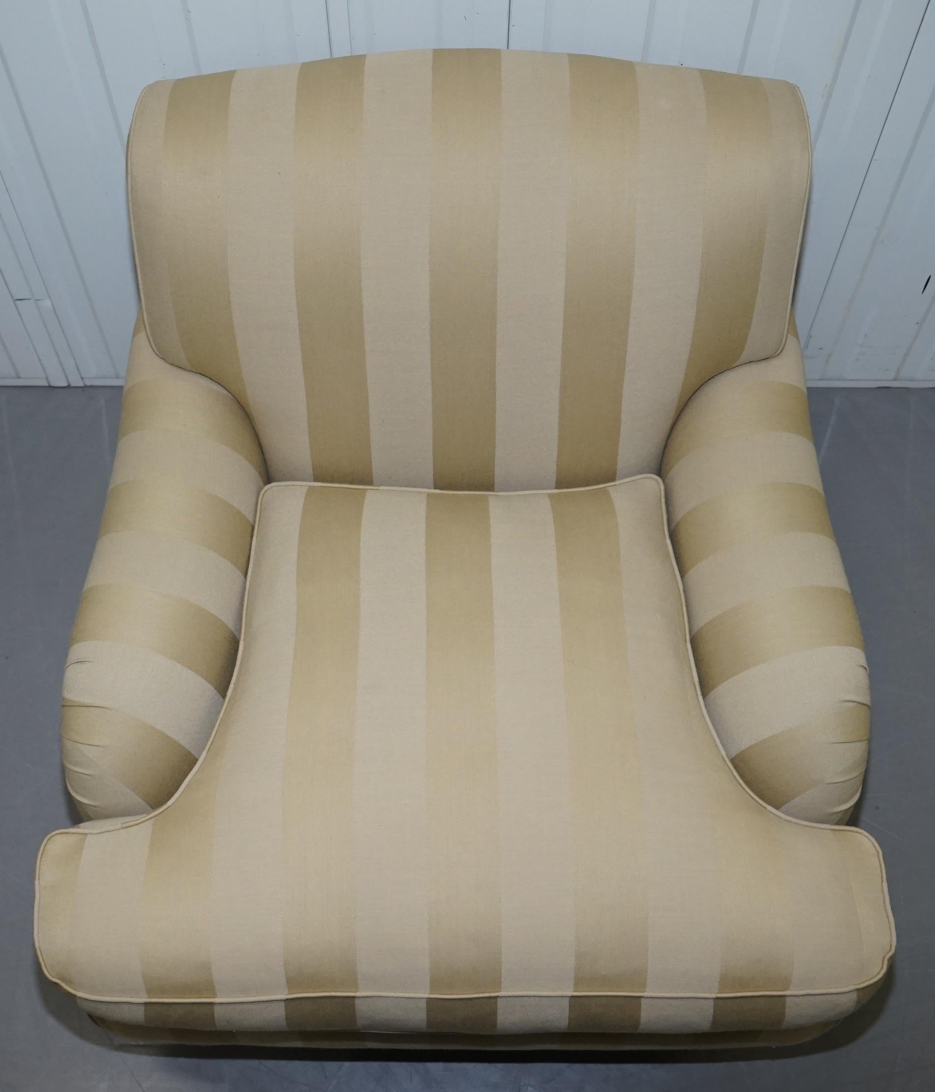 Stunning Wesley Barrell England Howard Sofa Pair of Armchairs Suite 4