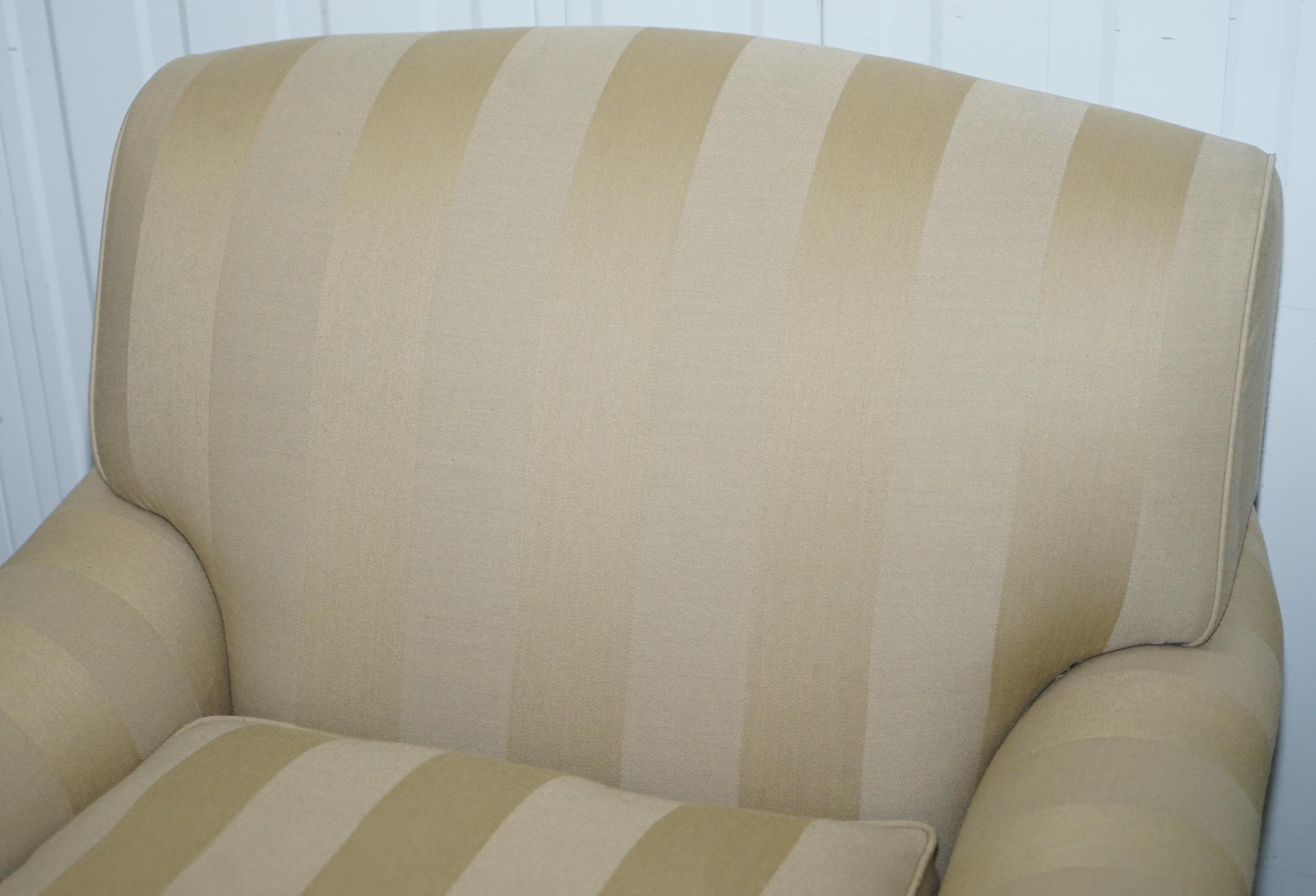 Stunning Wesley Barrell England Howard Sofa Pair of Armchairs Suite 5