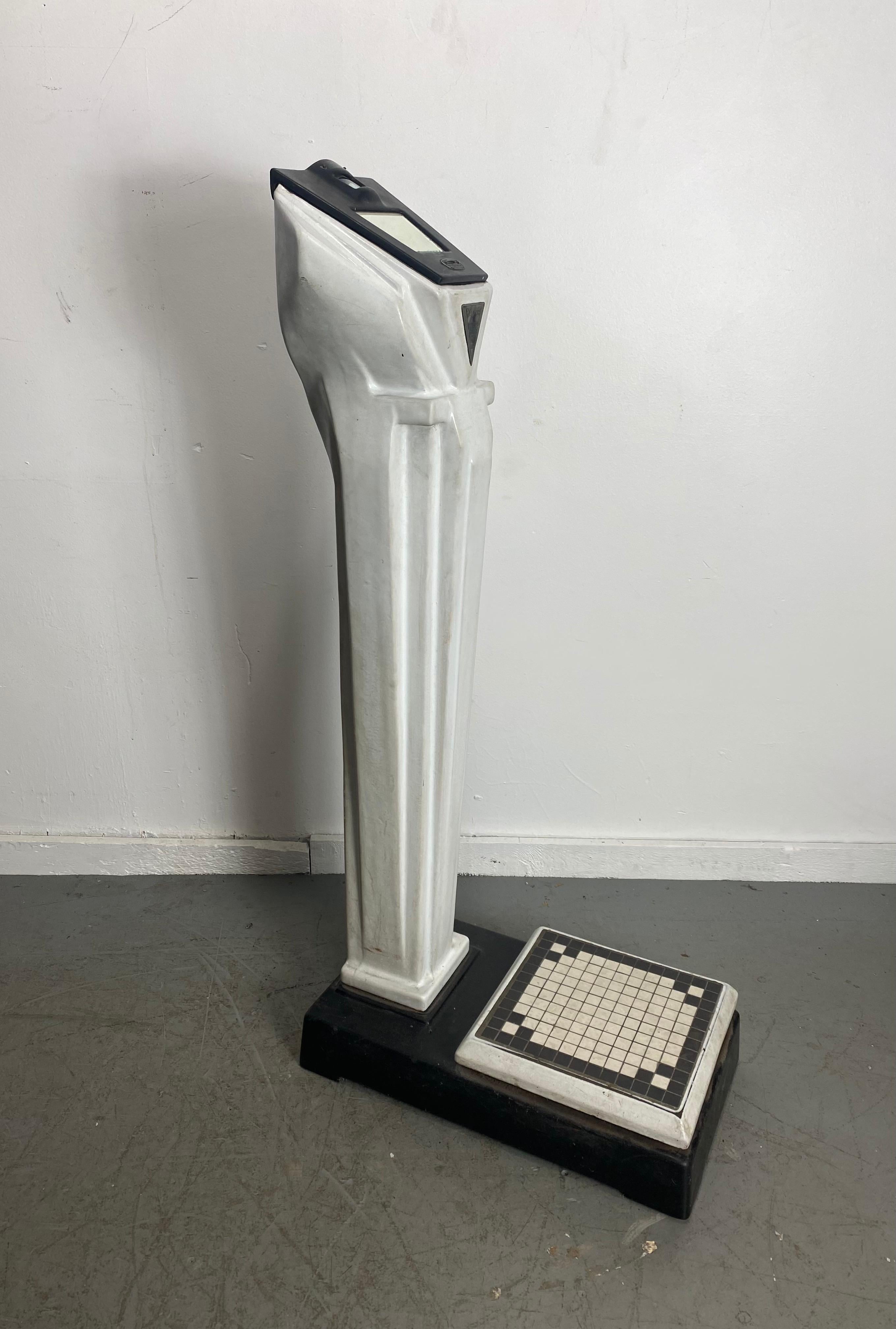 Stunning White and Black Art Deco Porcelain Penny Scale by Navco In Good Condition In Buffalo, NY