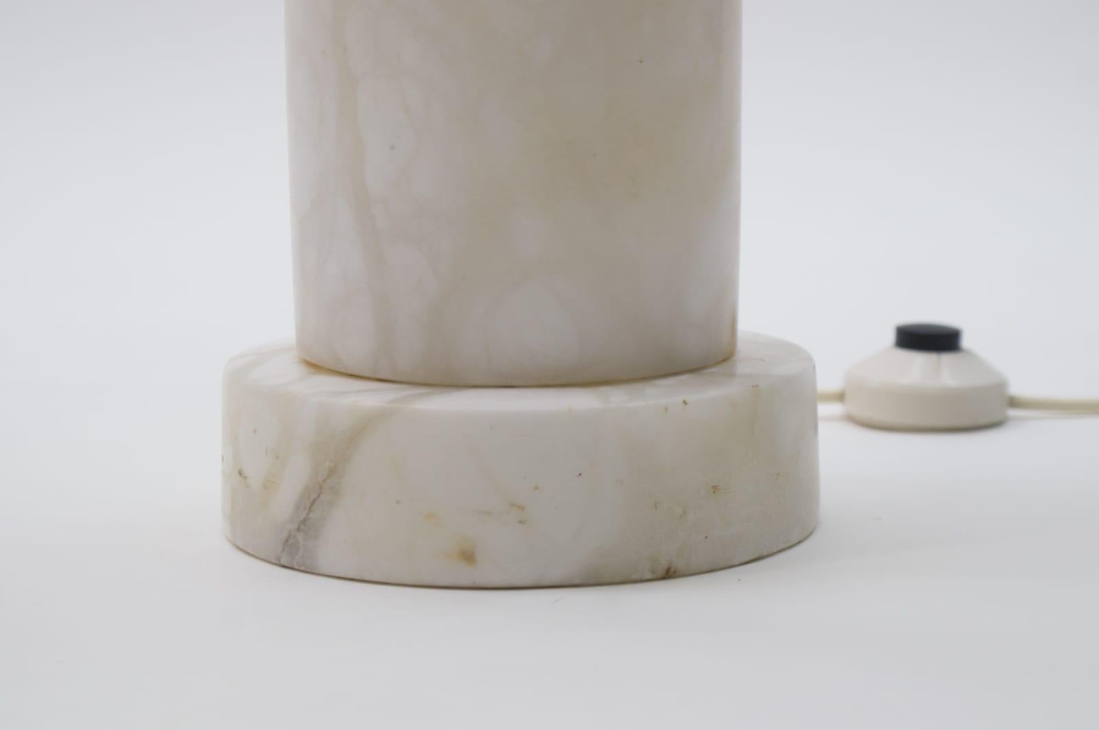 Stunning White Italian Marble Floor Lamp, 1960s For Sale 7