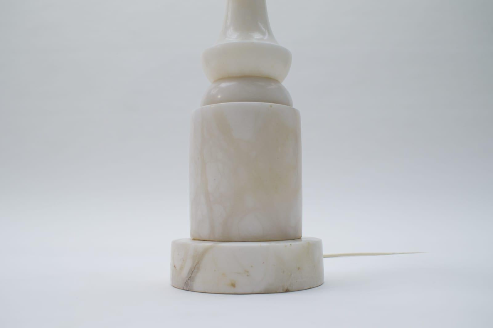 Stunning White Italian Marble Floor Lamp, 1960s For Sale 1