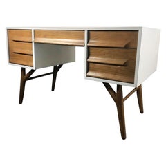 Stunning White Lacquer and Oak Desk by Jack Van der Molen for Jamestown Lounge