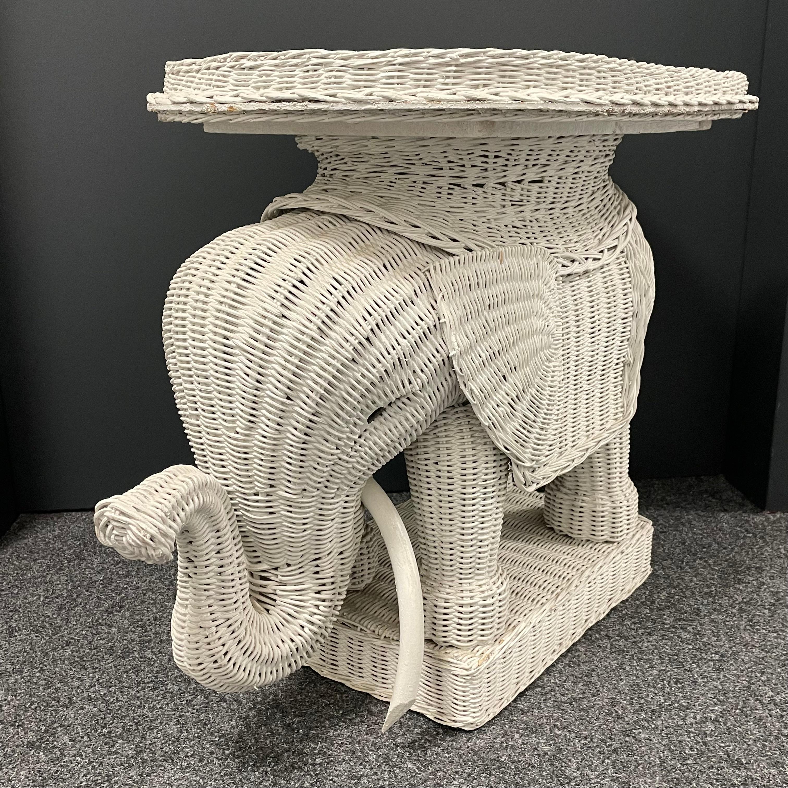 Stunning White Rattan Wicker Elephant Side Table with Tray, France, 1960s 3