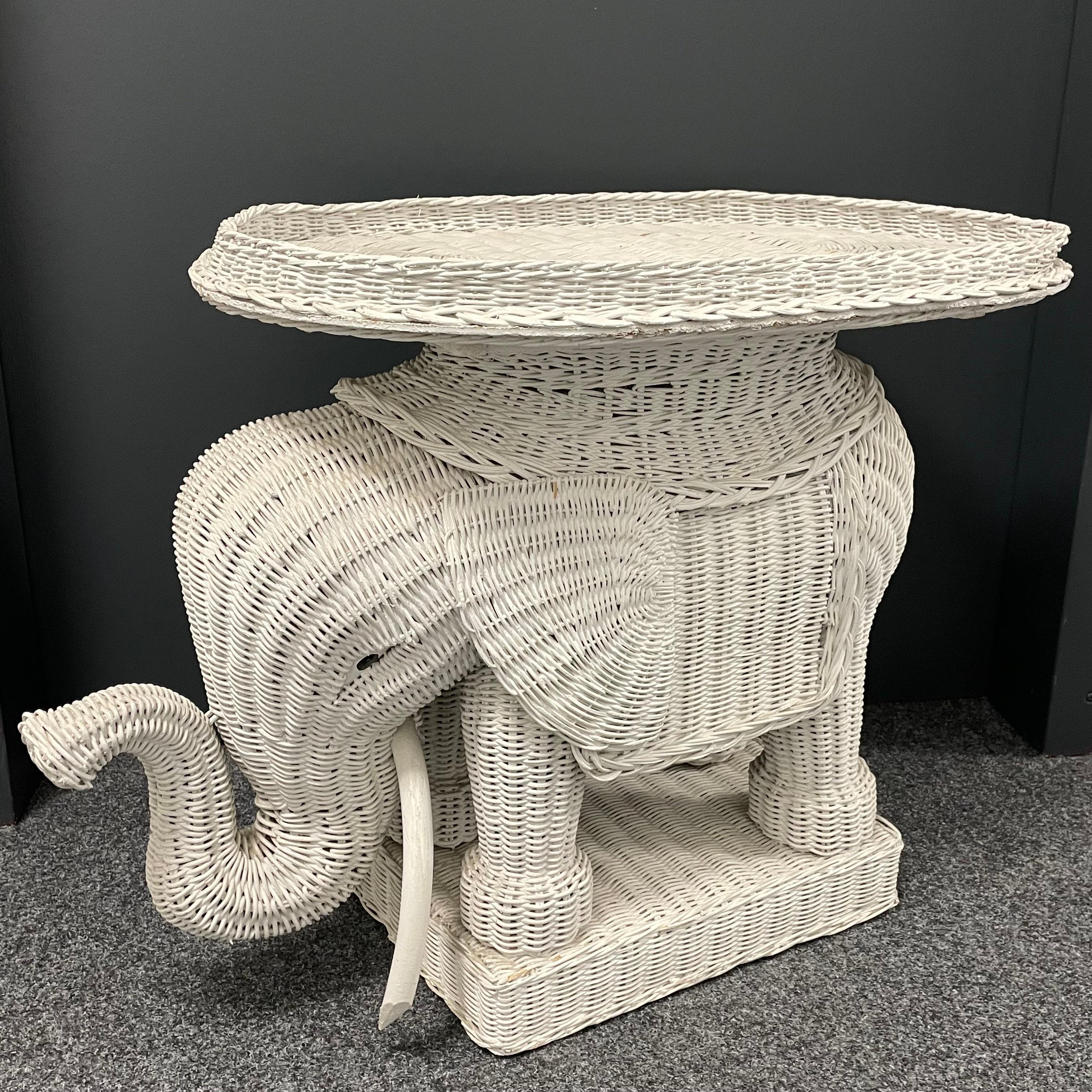 French Stunning White Rattan Wicker Elephant Side Table with Tray, France, 1960s