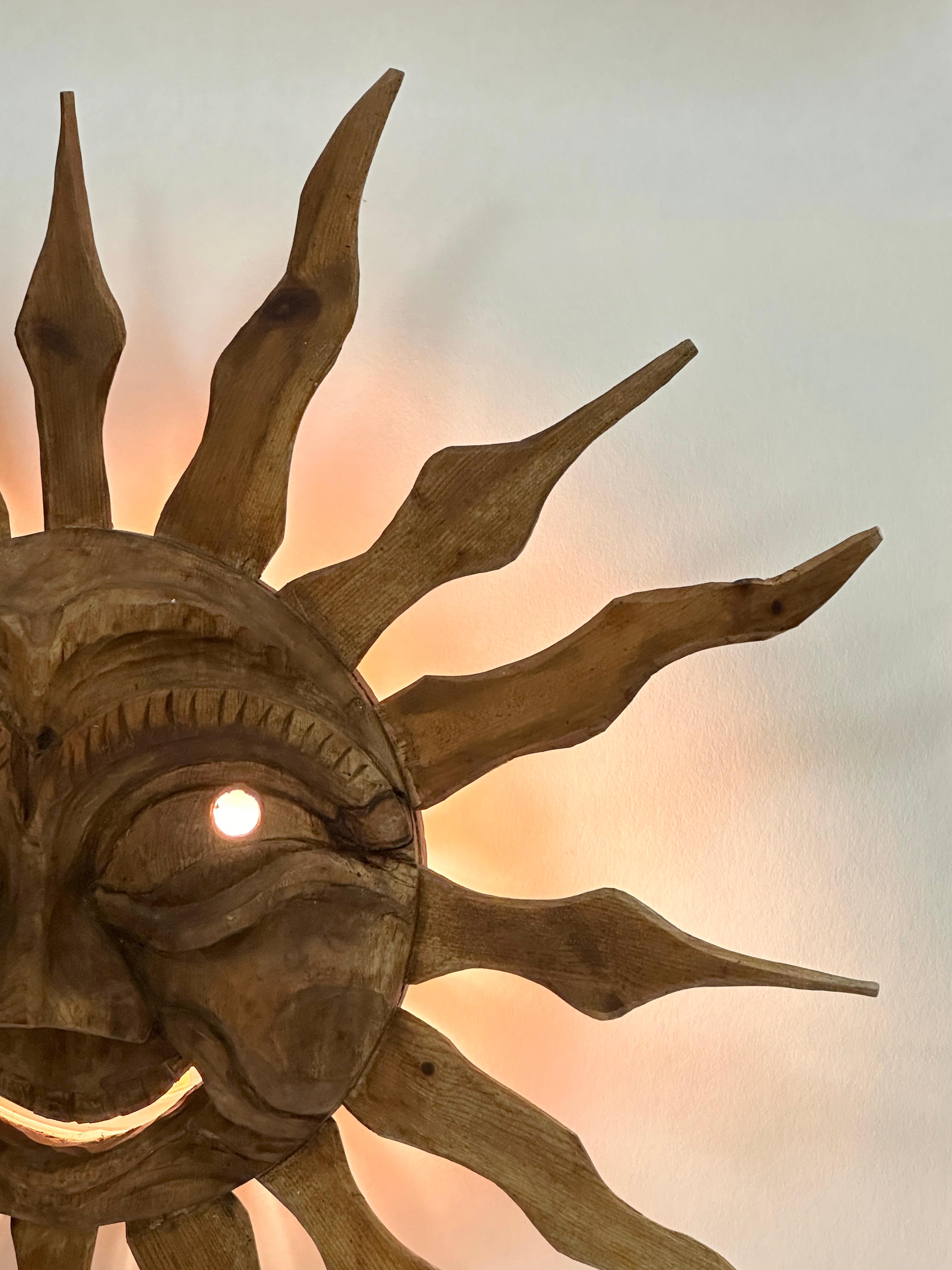 Mid-20th Century Stunning Wood Carved Sun Face Sunburst Wall Light Sculpture 1950s For Sale