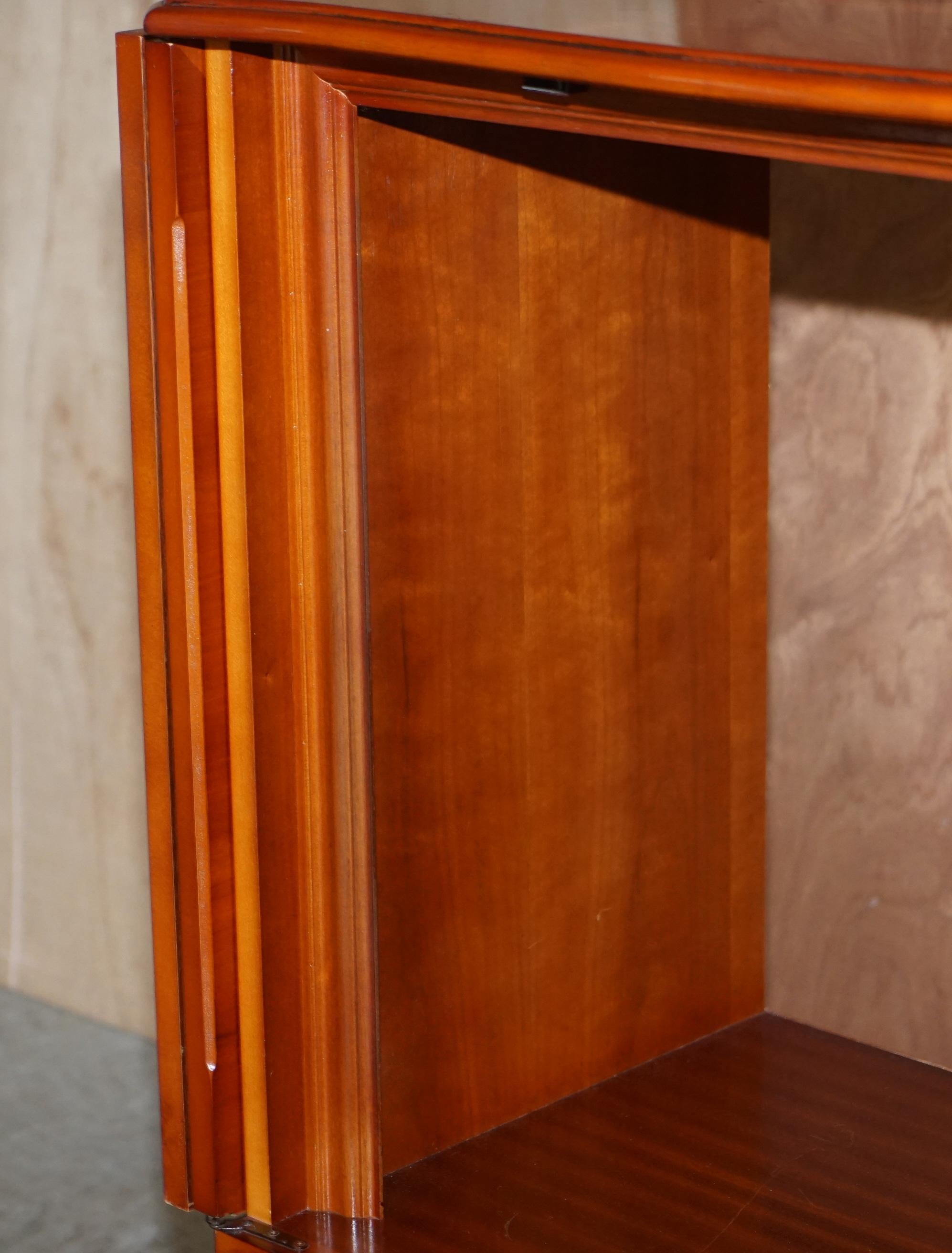Stunning Yew Wood TV Media Cupboard Designed to House Television & Sky Boxes For Sale 7
