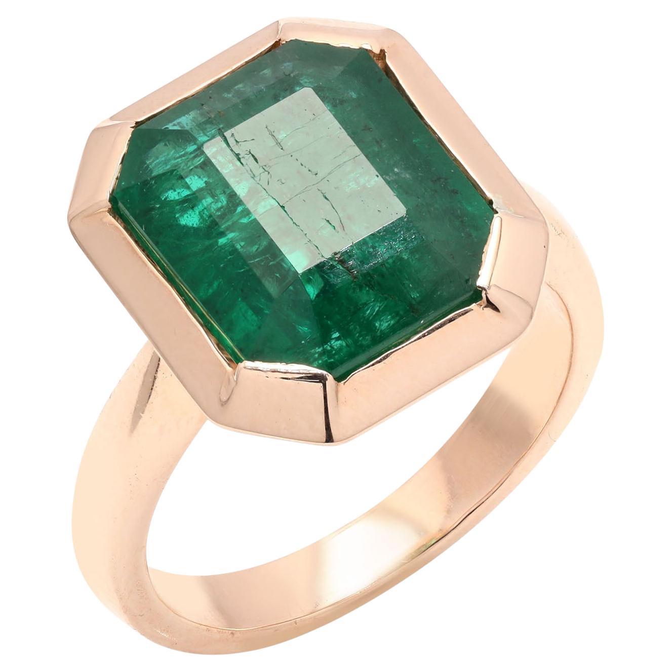 Stunning Zambian Emerald Solitaire Ring Made in 14k Rose Gold For Sale