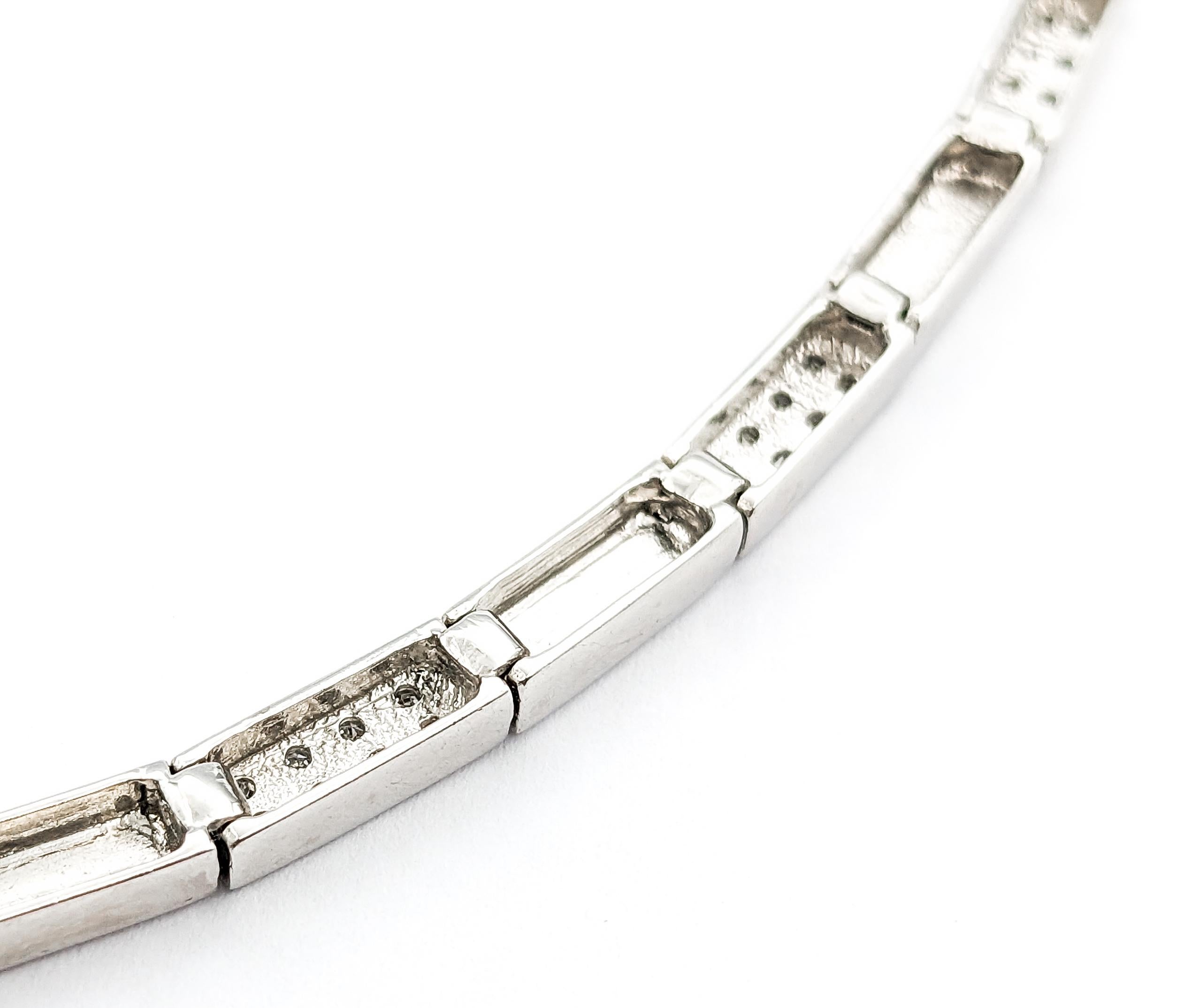 Contemporary Stunning.50ctw Diamond Bar Link Design Necklace In White Gold For Sale