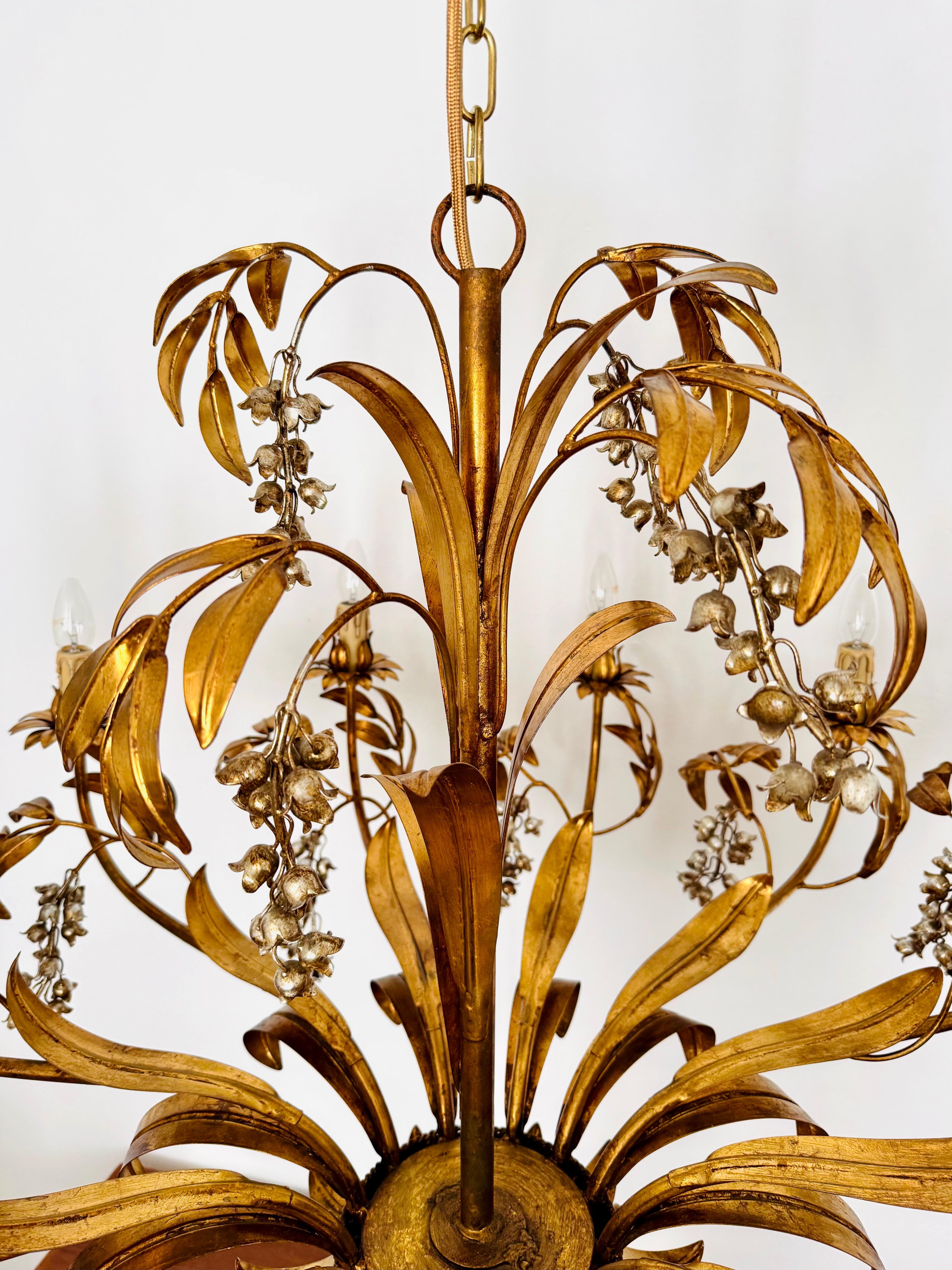 Grande lampadario italiano Hollywood Regency di Hans Kög in vendita 4