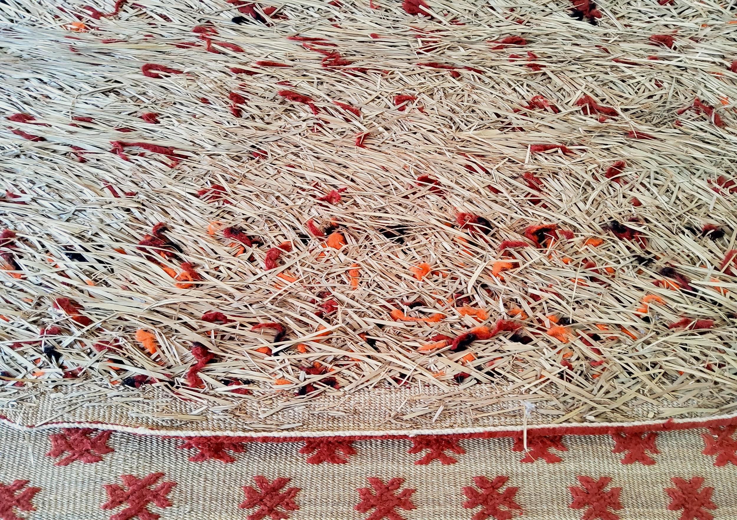Stuoia Berbera Vintage anni '80 in Giunco e Lana – Marocco, 260 x 180 cm im Angebot 1