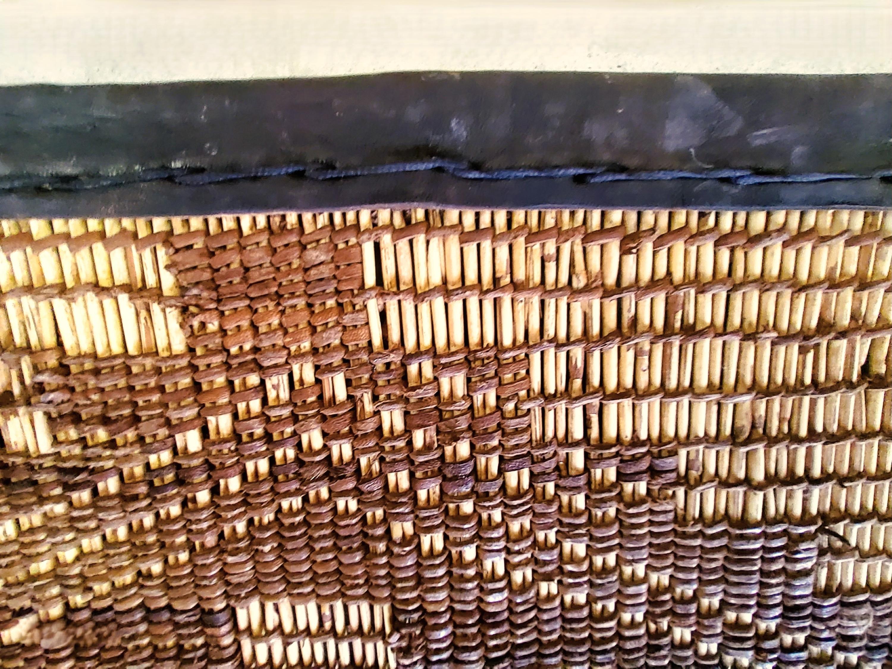 Late 20th Century Stuoia Tuareg Berbera Vintage Anni ’70  Intreccio Giunco e Pelle 480×265 cm For Sale