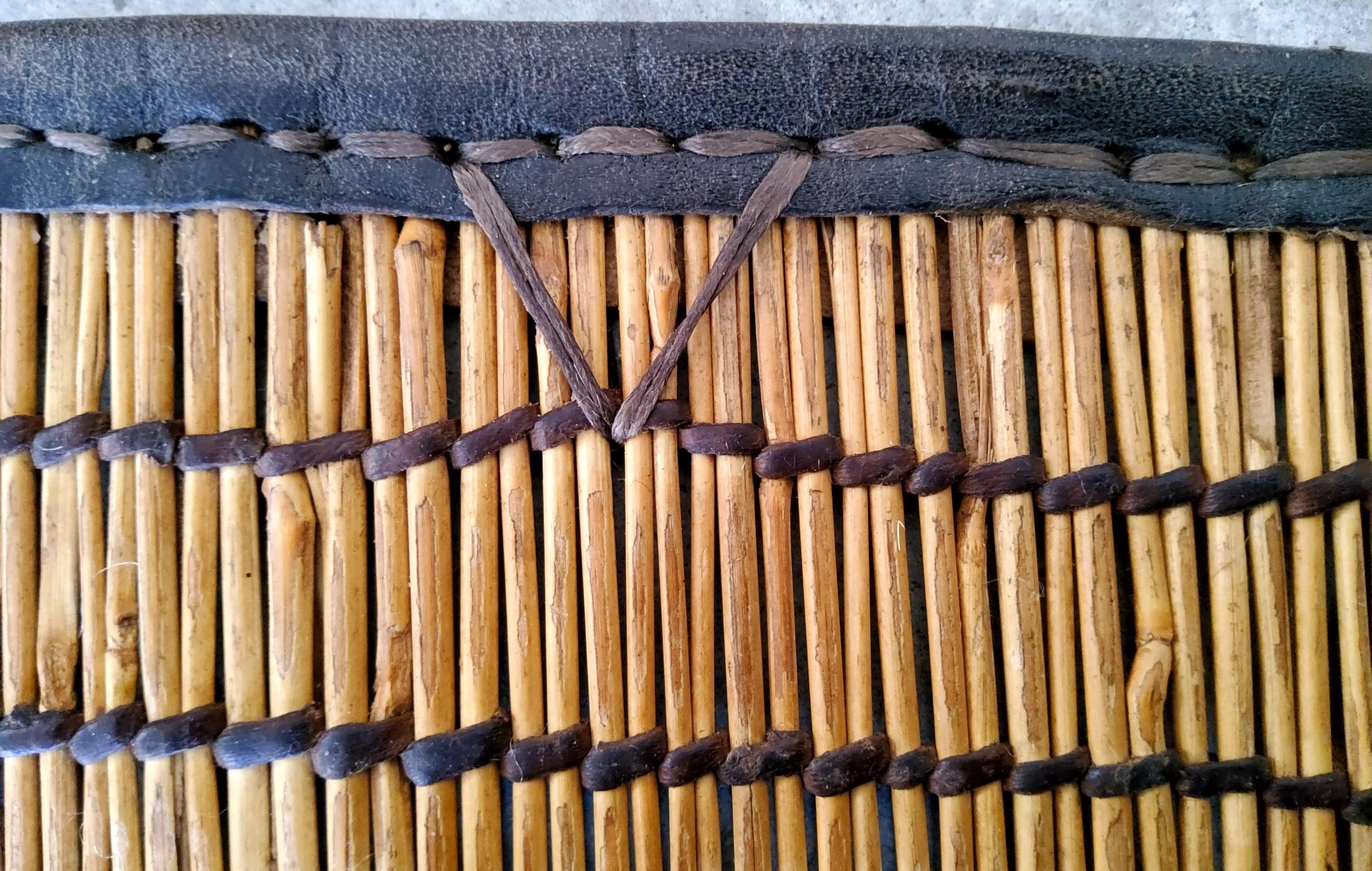 Tuareg Berber Vintage Mauritanian Leather and Natural Wood Manufacto Mat For Sale 1