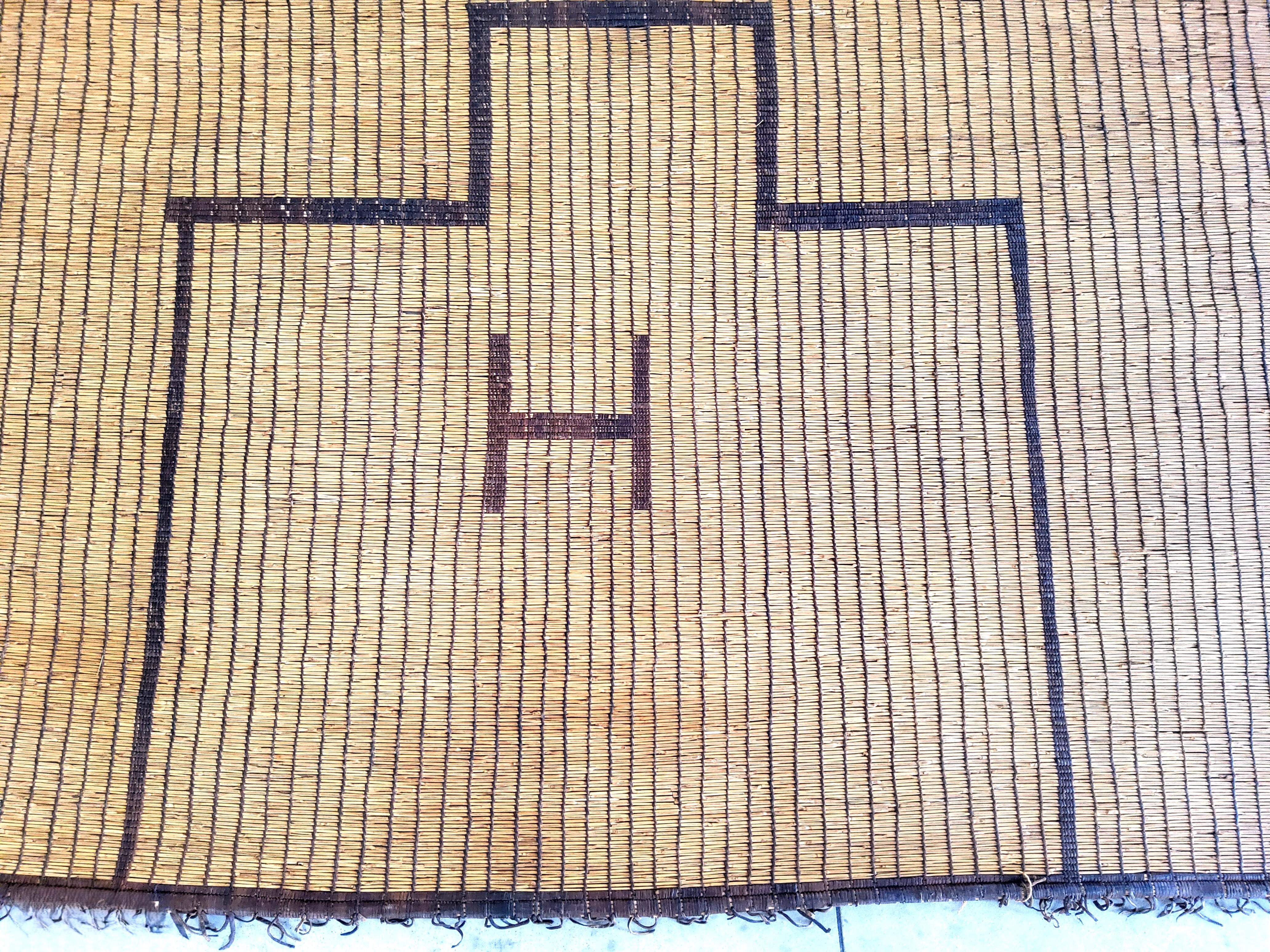 Tuareg Berber Vintage Mauritanian Leather and Natural Wood Manufacto Mat For Sale 4