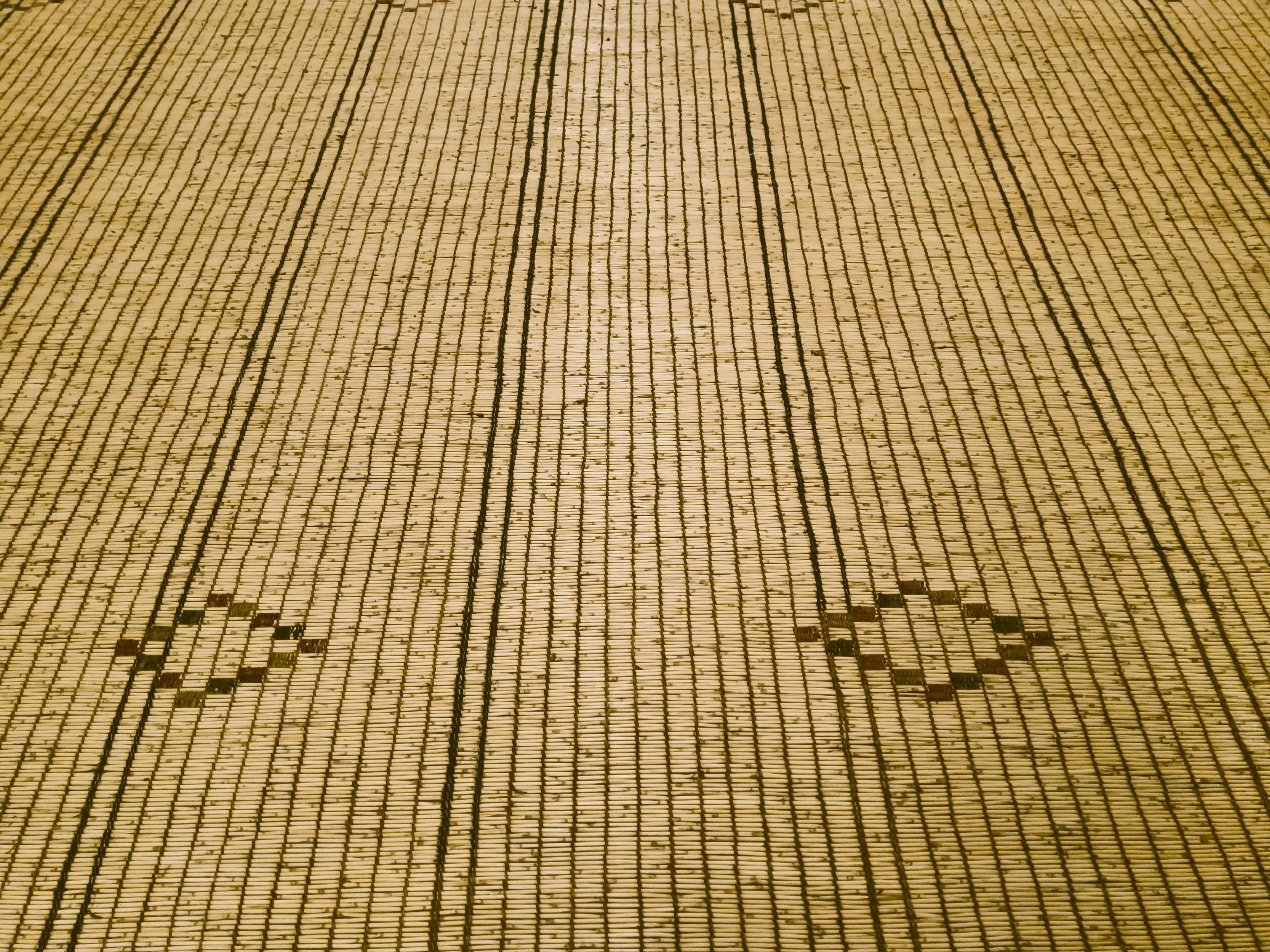 Hand-Knotted Berber Tuareg Mat  Vintage  Mauritania Manufacto in Natural Wood and Leather For Sale