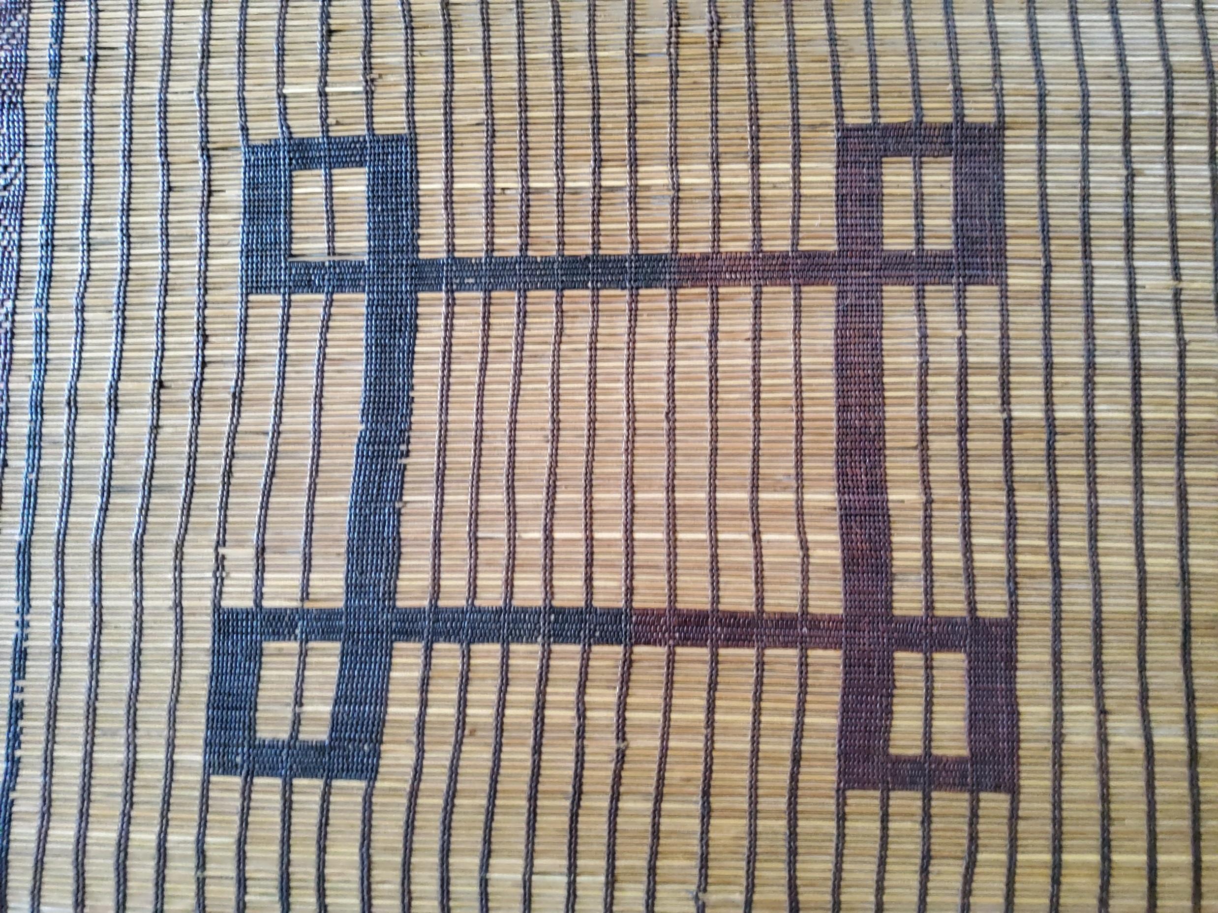 Stuoia Tuareg Marrone Manufatto in Sahara Mauritana Vintage in Legno e Pelle 1