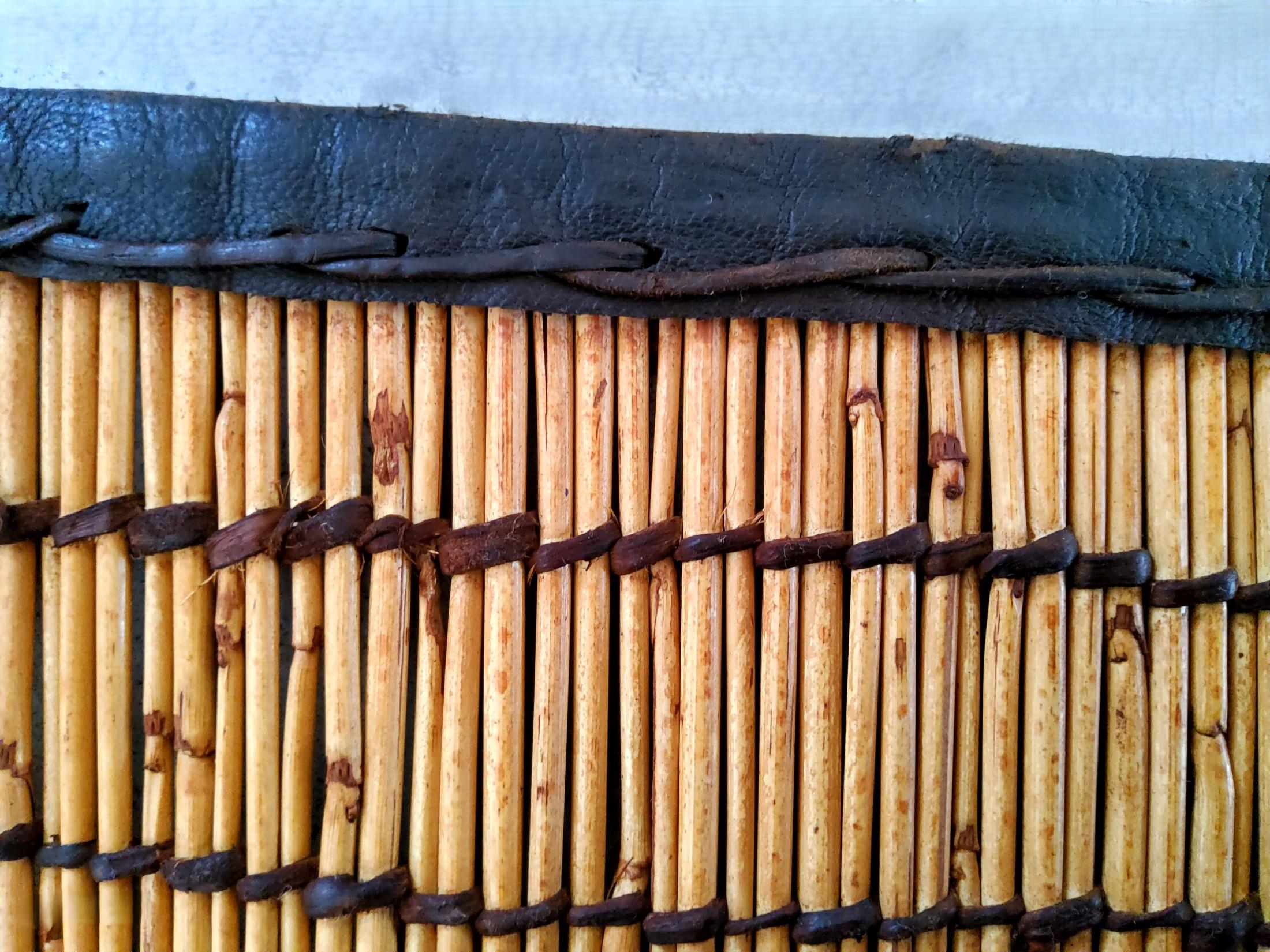 Mauritanian Tuareg mat, 1960s, handmade with reed and leather  445×200 cm For Sale 1