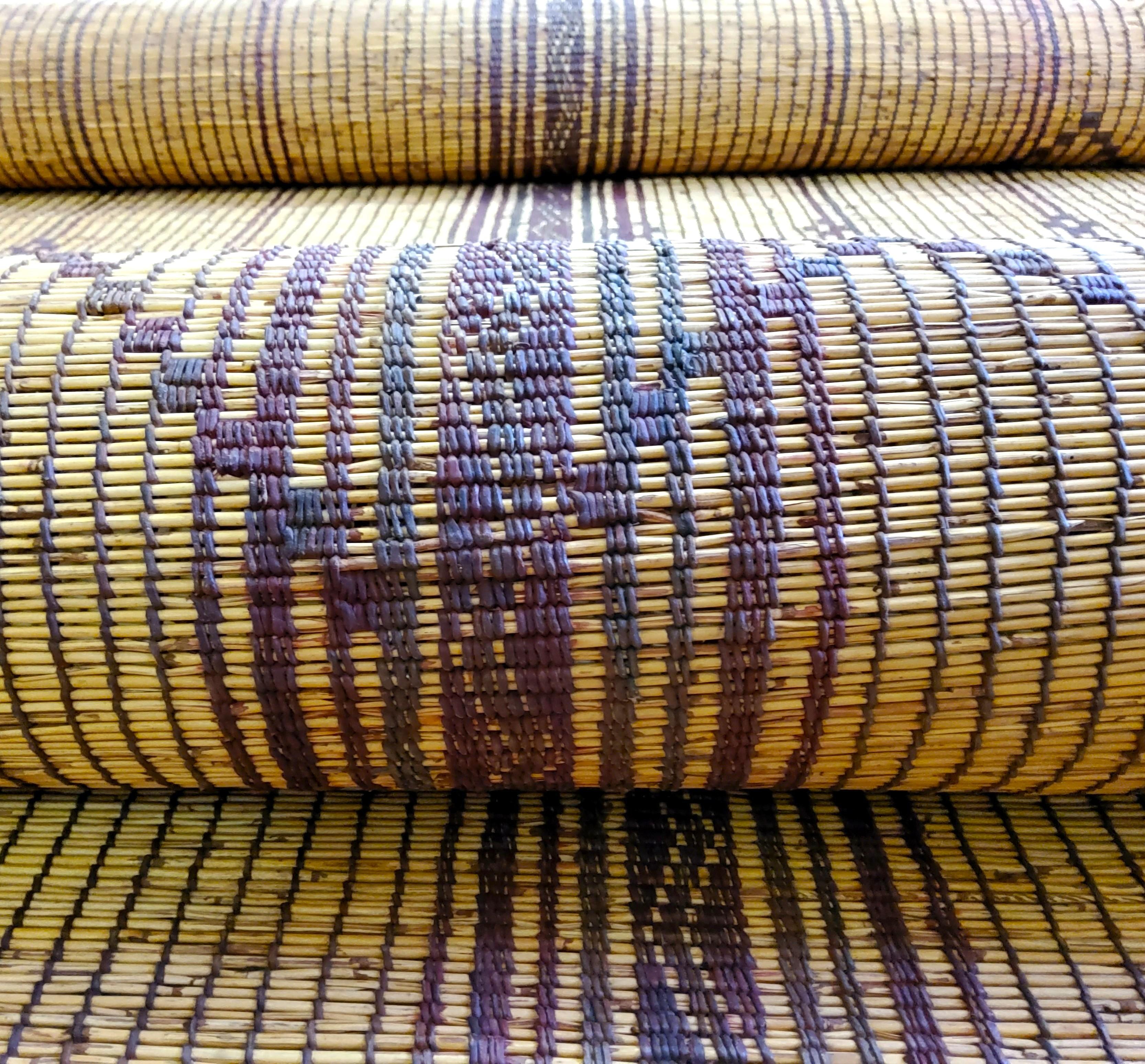 Leather Stuoia Tuareg Berbera vintage anni '70 in Giunco e Pelle, Mauritania, 605x227 cm For Sale