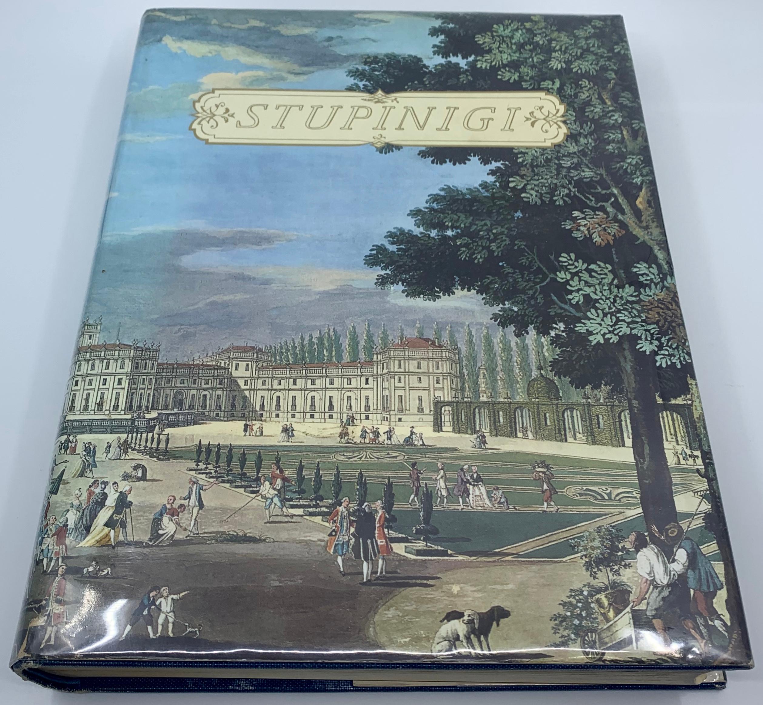 Stupinigi, a Masterpiece of 17th Century Europe Between Baroque and Classicism In Good Condition For Sale In New York, NY