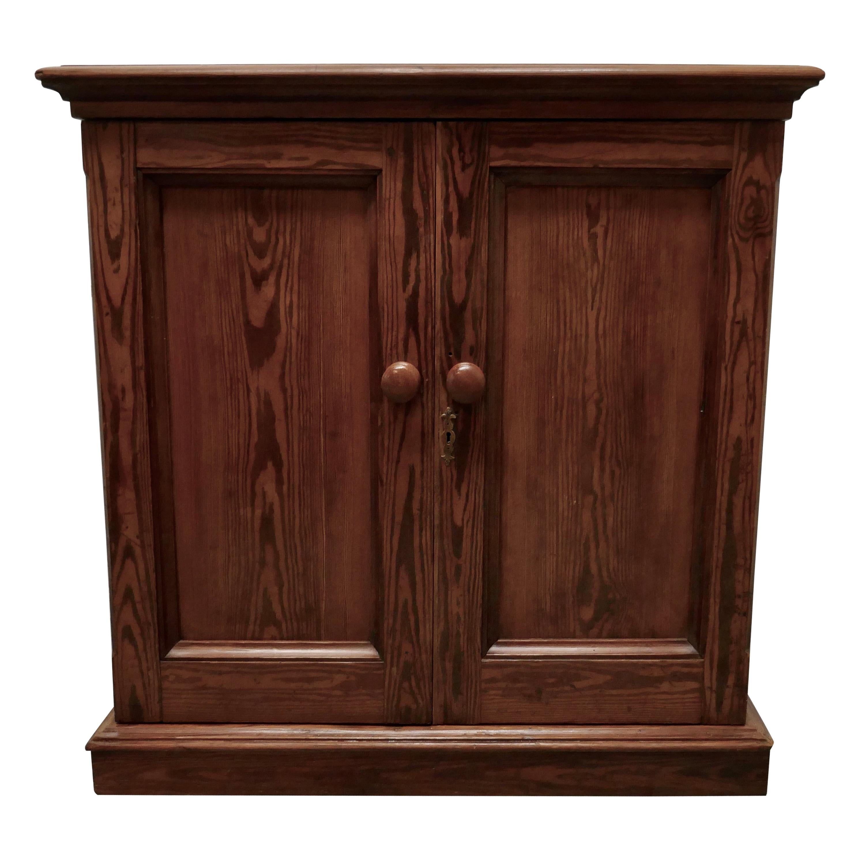 Sturdy 19th Century Pitch Pine 2-Door Cupboard For Sale