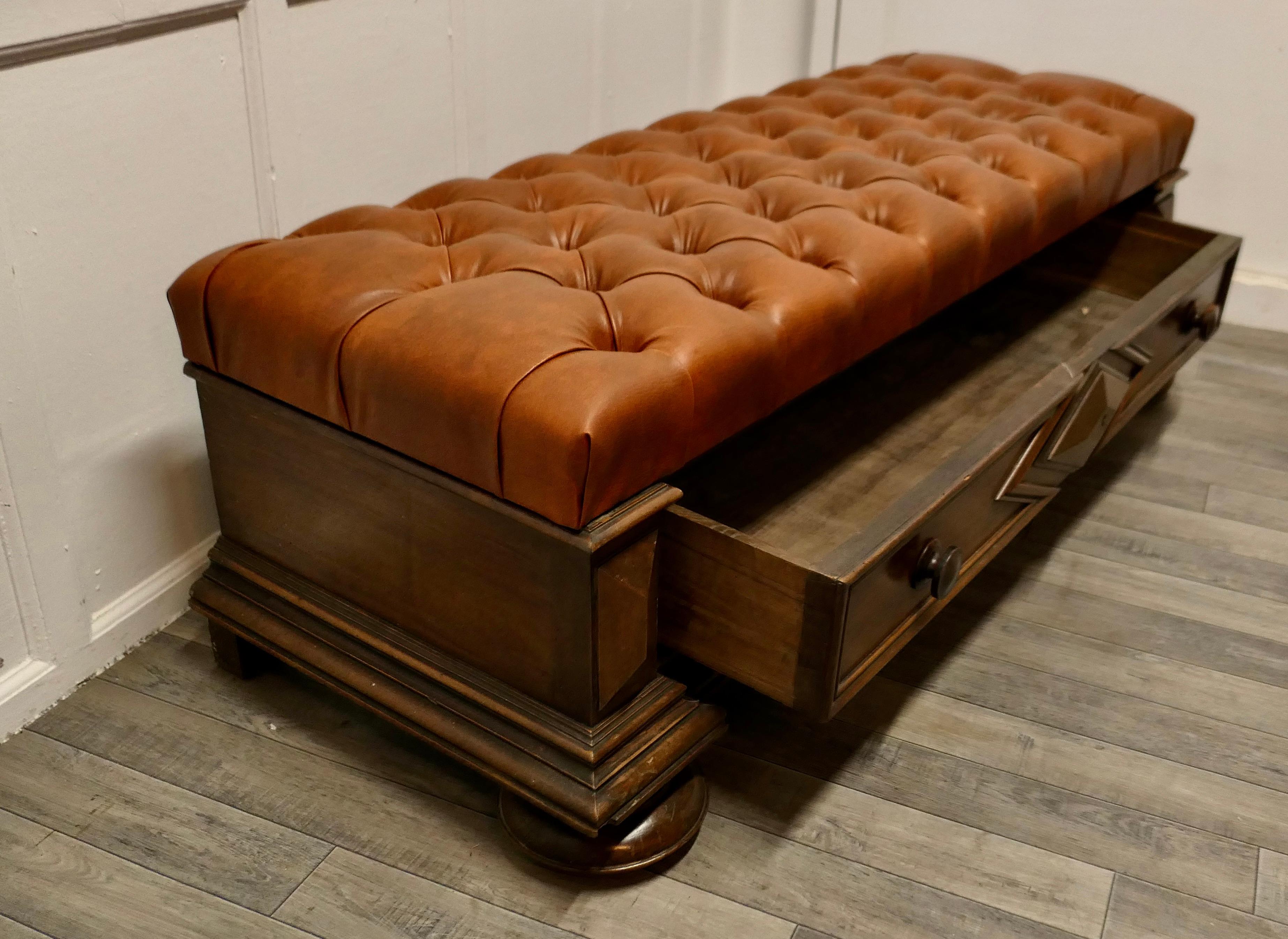Early 20th Century Sturdy Chesterfield Hall Seat with Shoe Tidy Drawer For Sale