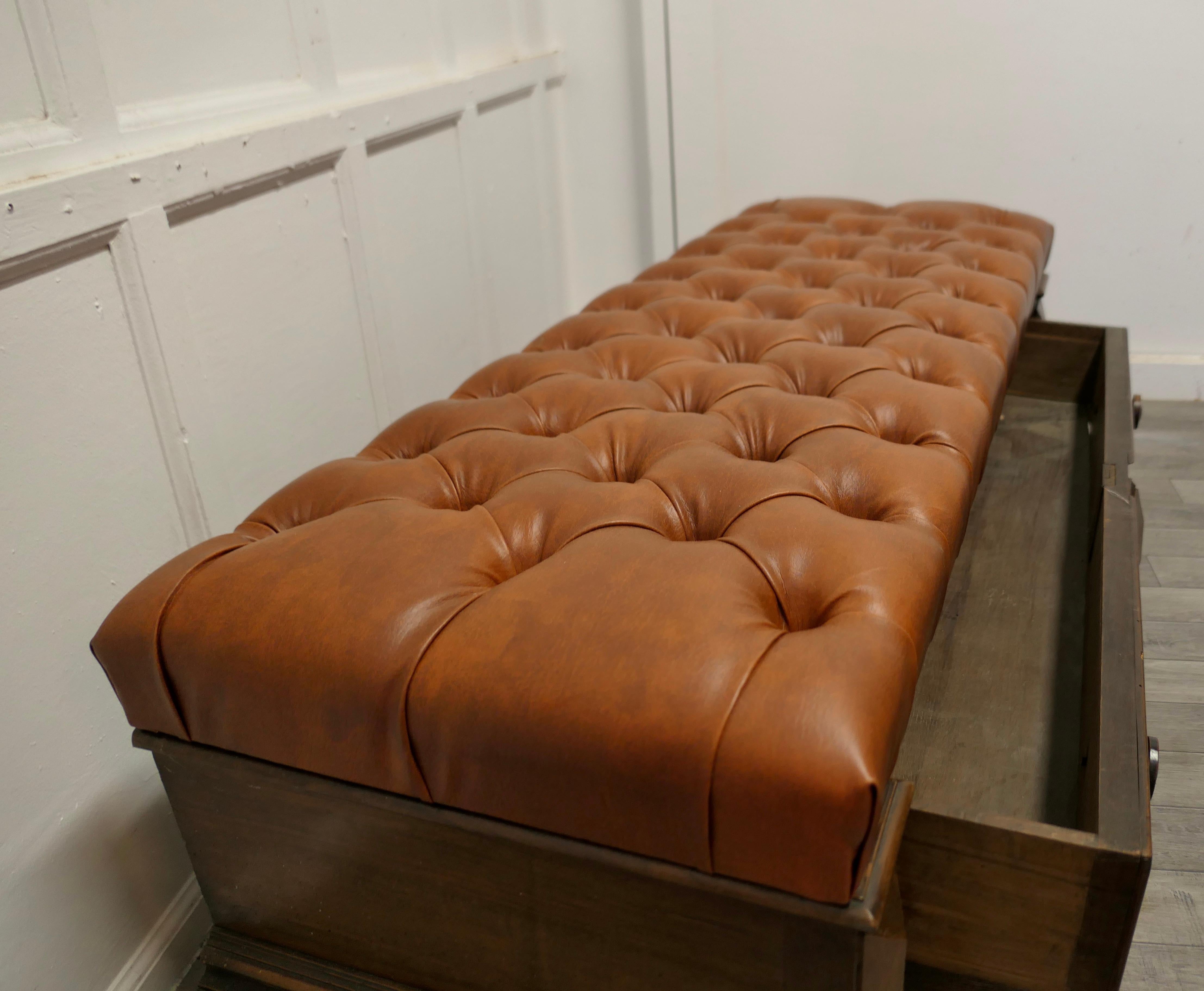 Faux Leather Sturdy Chesterfield Hall Seat with Shoe Tidy Drawer For Sale