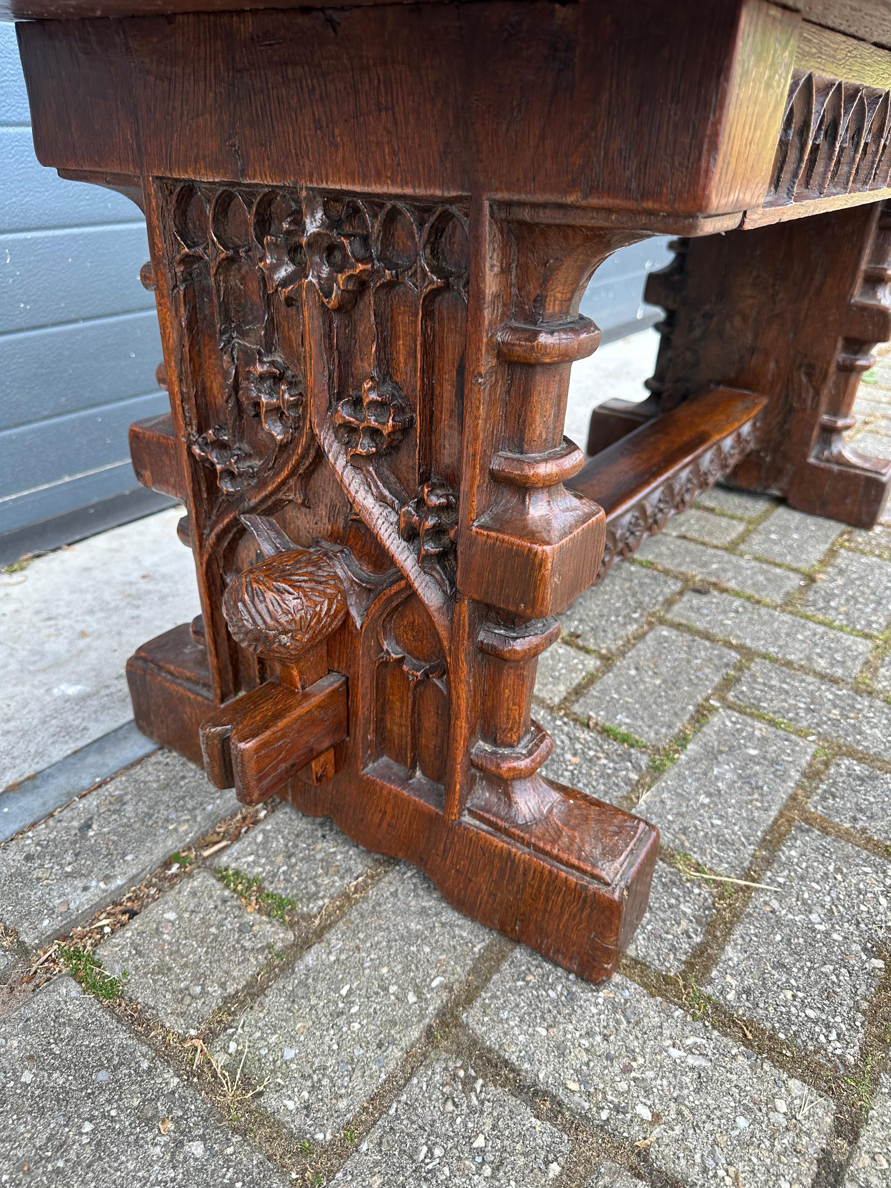 20th Century Sturdy Gothic Revival Hand Carved Oak Coffee Table or Side Table w. Great Patina For Sale