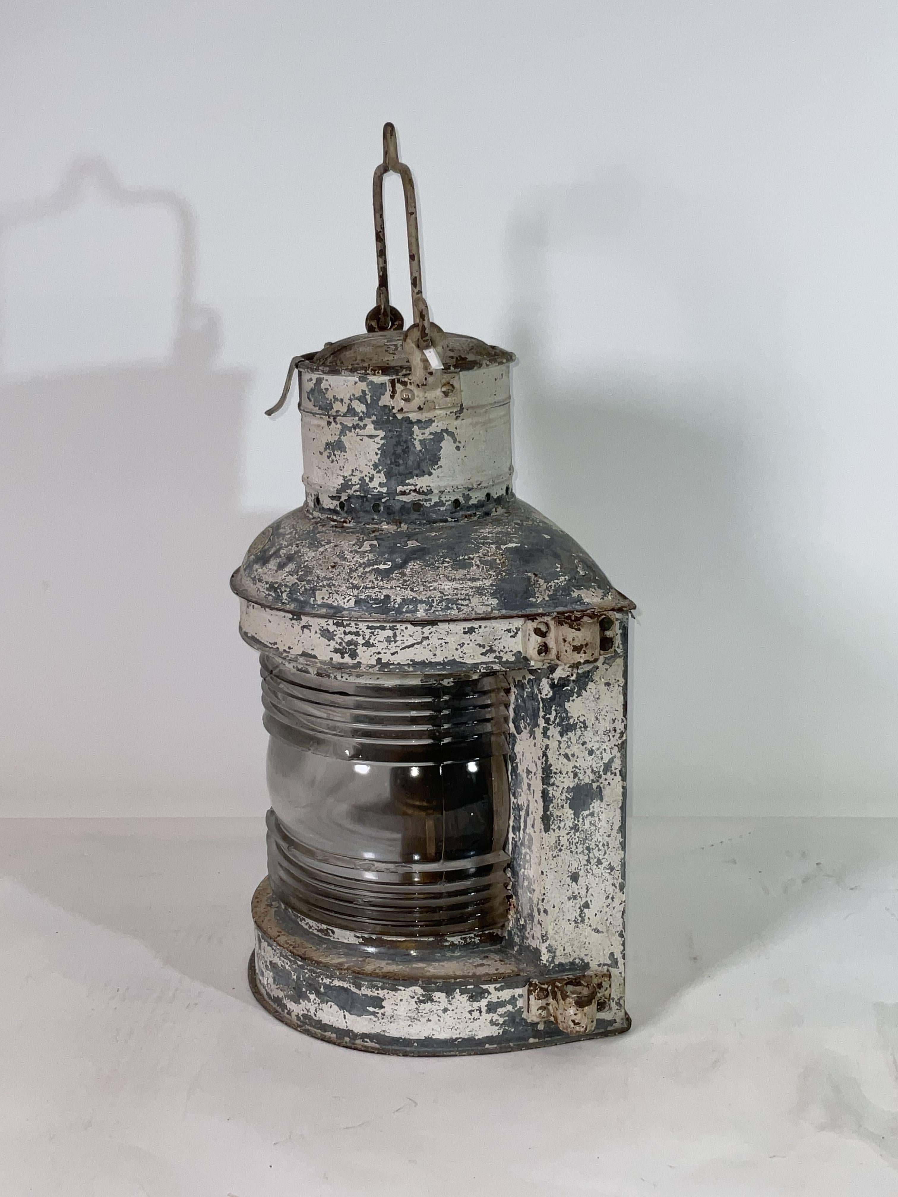 Sturdy Masthead Lantern by Perko For Sale 8