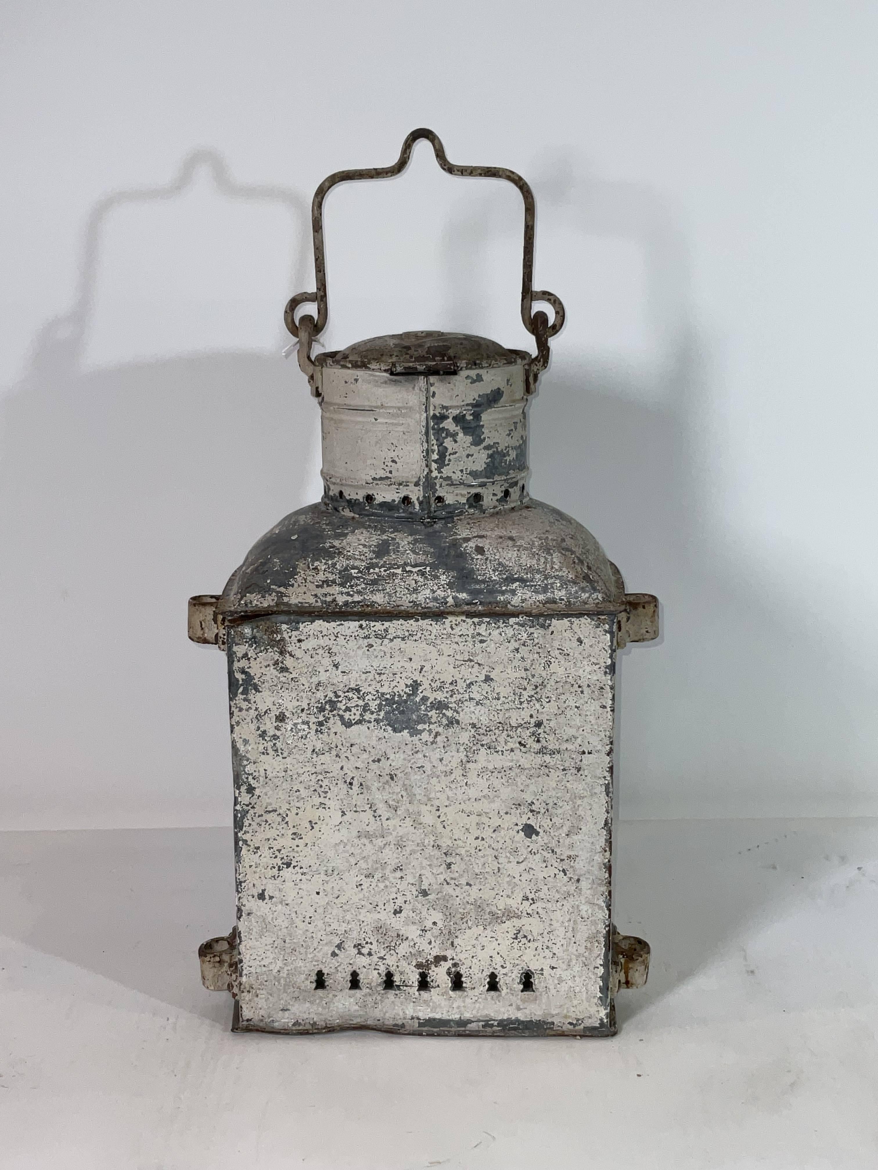 Sturdy Masthead Lantern by Perko For Sale 9