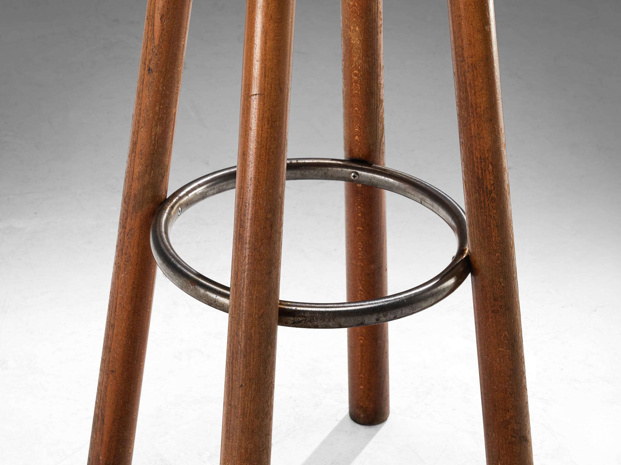 Sturdy Mid-century Bar Stools in Solid Wood For Sale 3