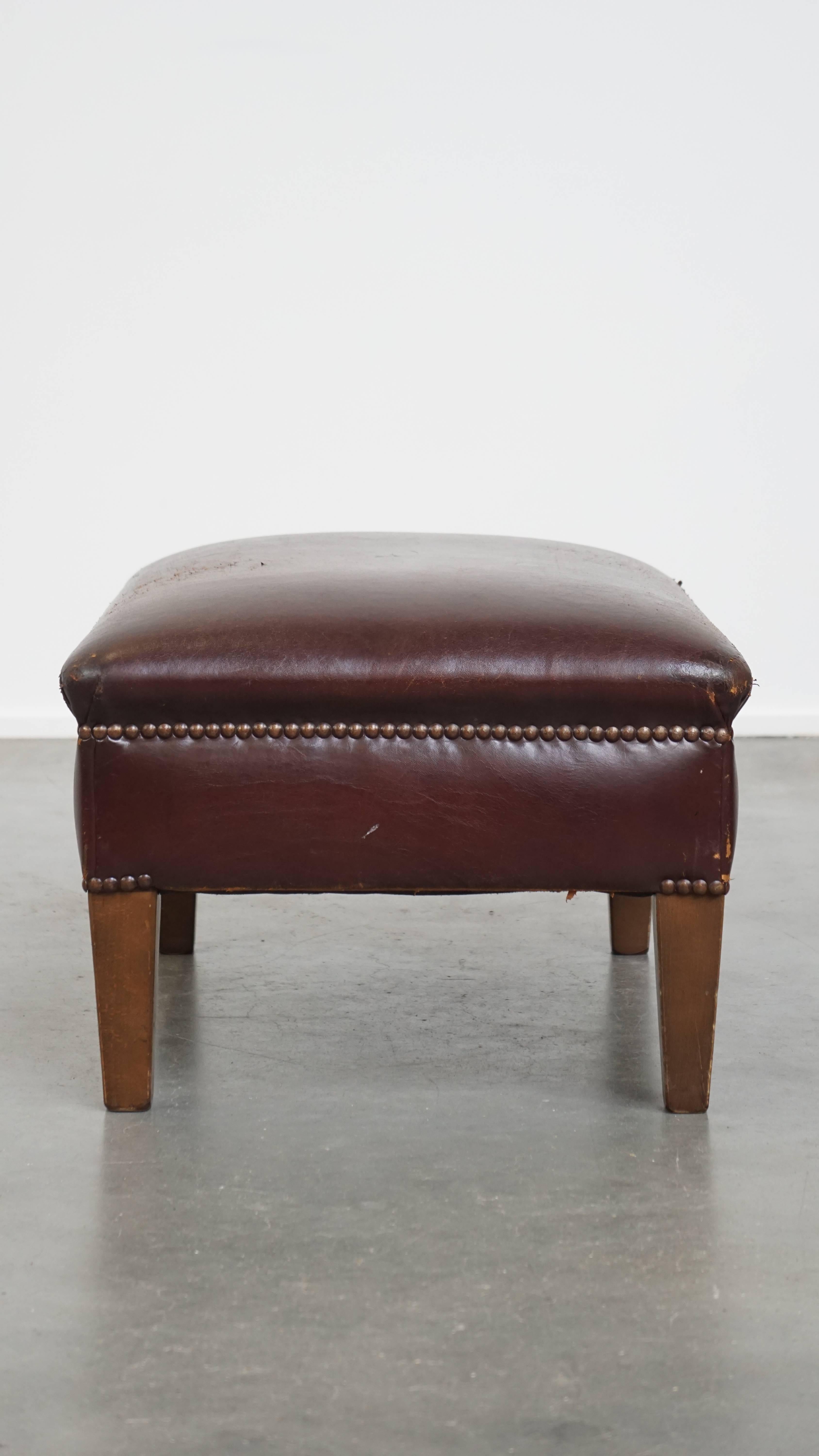 Classical Roman Sturdy Vintage Ottoman Made of Sheepskin Leather For Sale