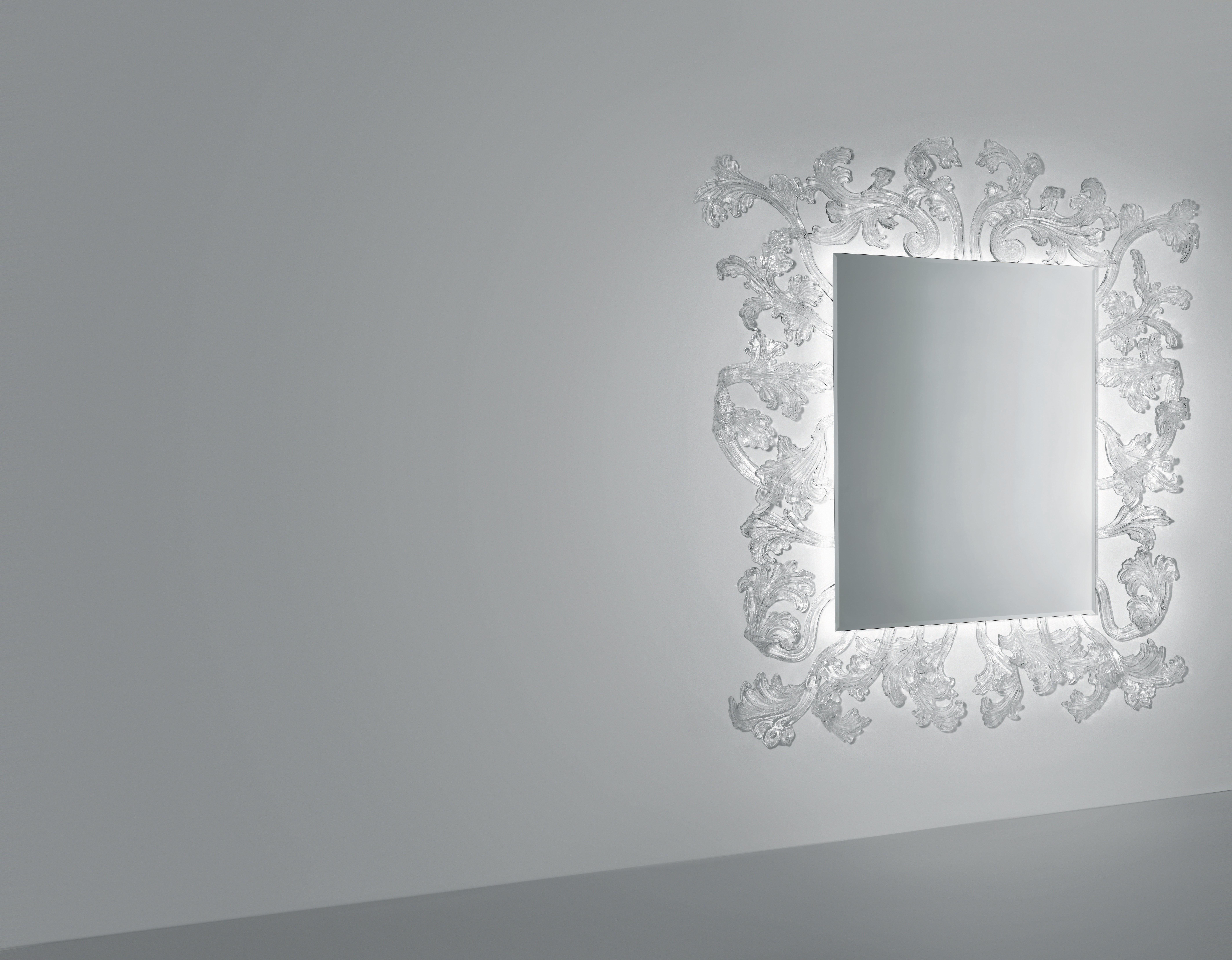 Moderno Sturm Und Drung Grande Specchio con Led, di Piero Lissoni per Glas Italia IN STOCK in vendita