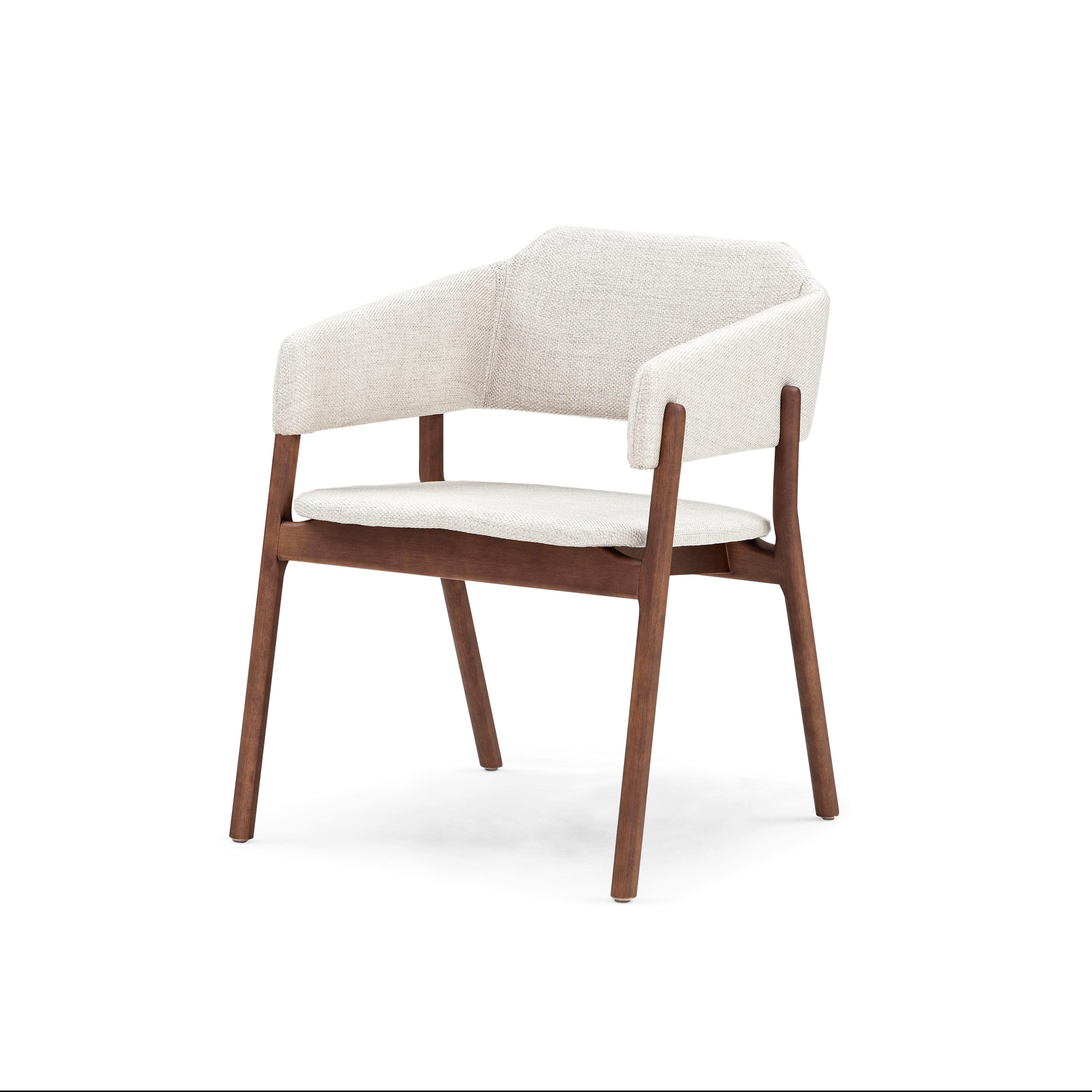 Unser Uultis-Team hat diesen schönen Stuzi-Esszimmerstuhl entworfen, der Ihren schönen Esszimmertisch mit einem cremefarbenen Stoff und einer Walnussholzoberfläche schmückt. Dieser Stuhl hat ein wunderschönes, einfaches, aber elegantes Design, das