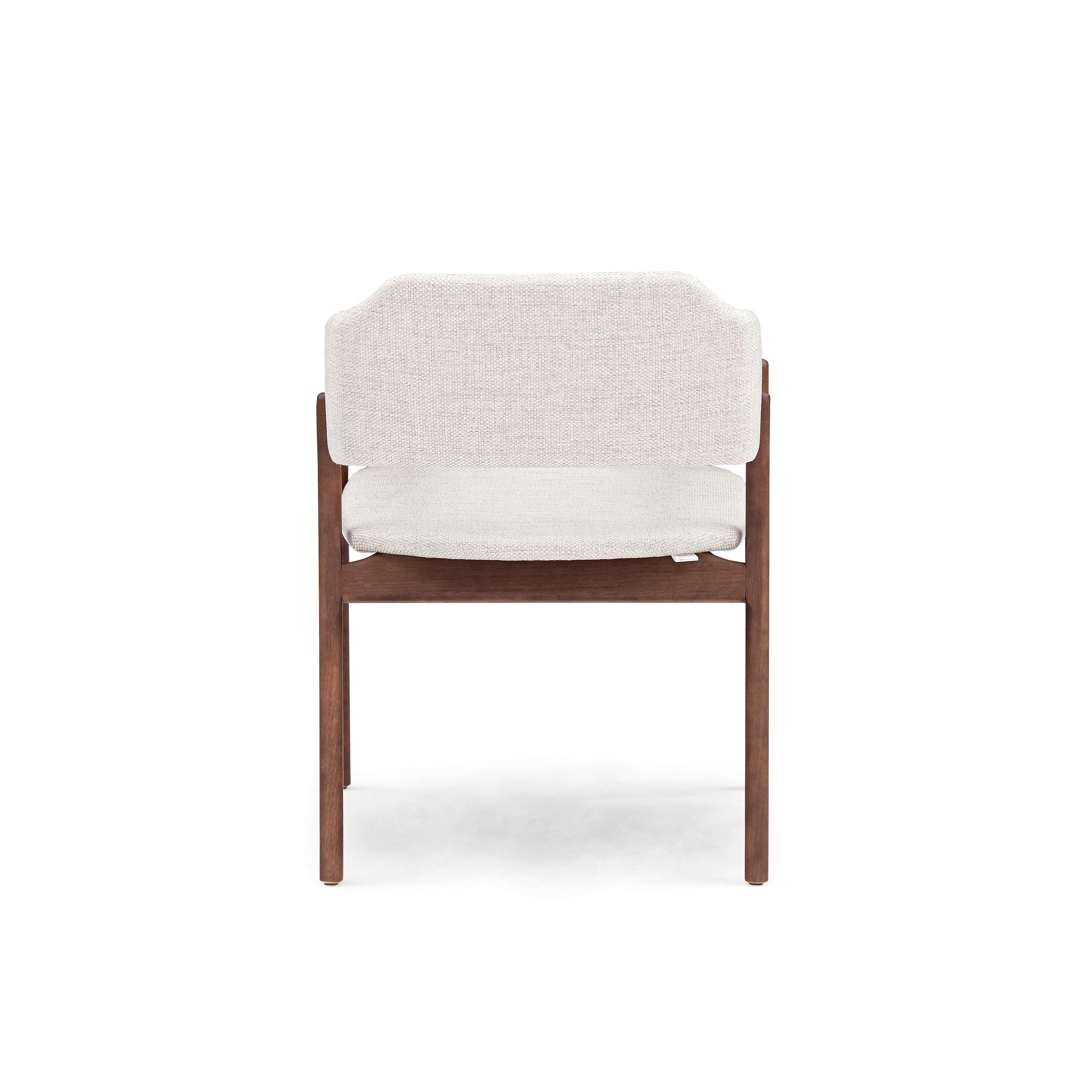 Stuzi-Stuhl aus Nussbaumholz mit Off-White-Stoff (Brasilianisch) im Angebot