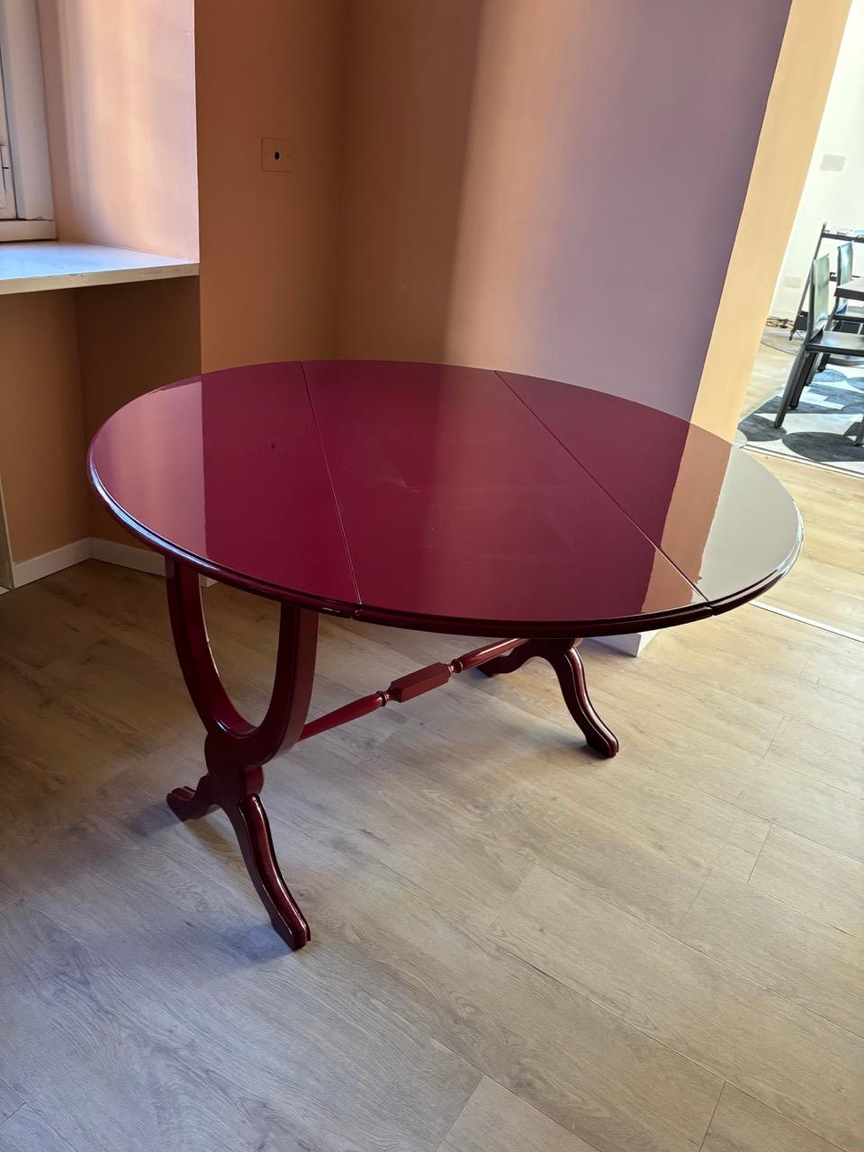 Style 20th Century Transformable Dining - Consolle Table Lacquered Bordeaux For Sale 1