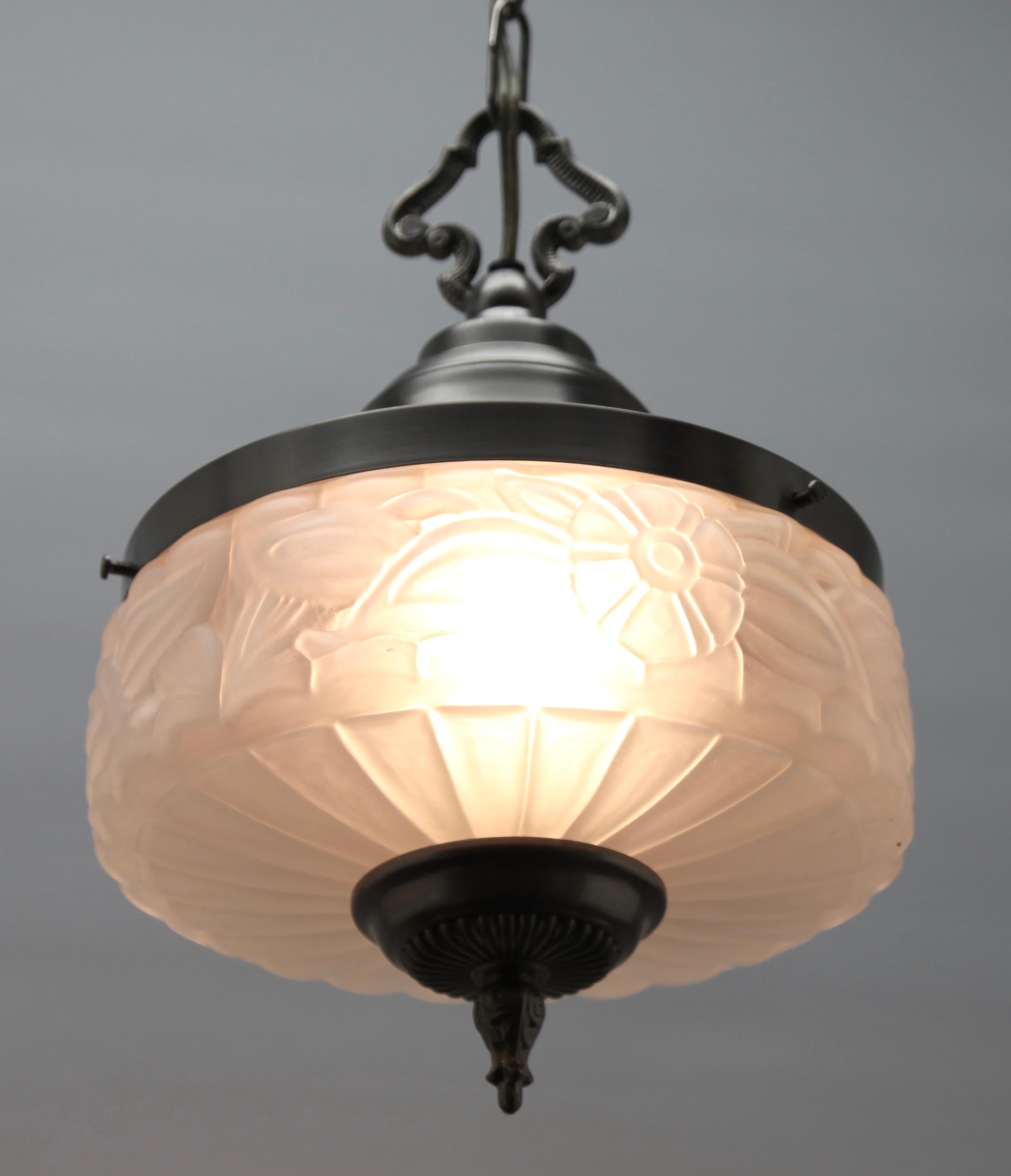 Art Glass Style Art Deco Ceiling Lamp, Scailmont Belgium Glass Shade, 1950s