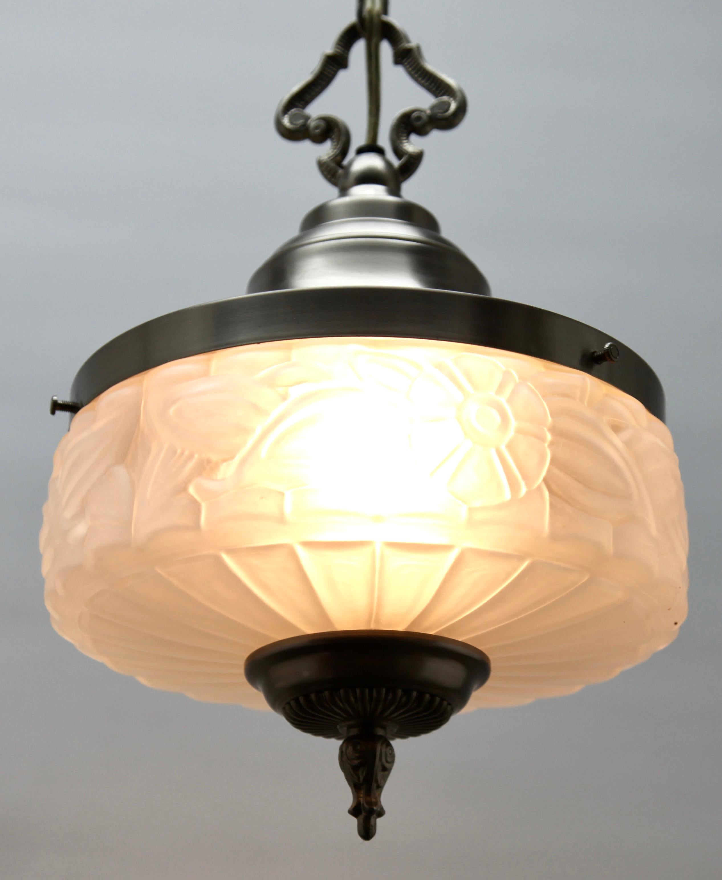 Style Art Deco Ceiling Lamp, Scailmont Belgium Glass Shade, 1950s 2