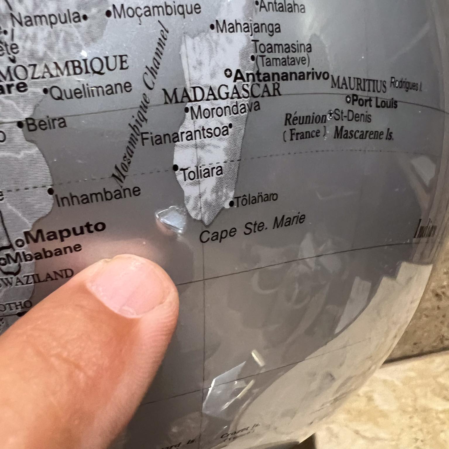 Style Drexel Heritage World Silver Globe Chrome Metal Base 3